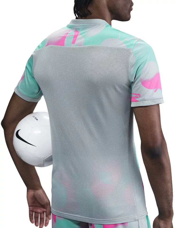 Nike მამაკაცის მაისური