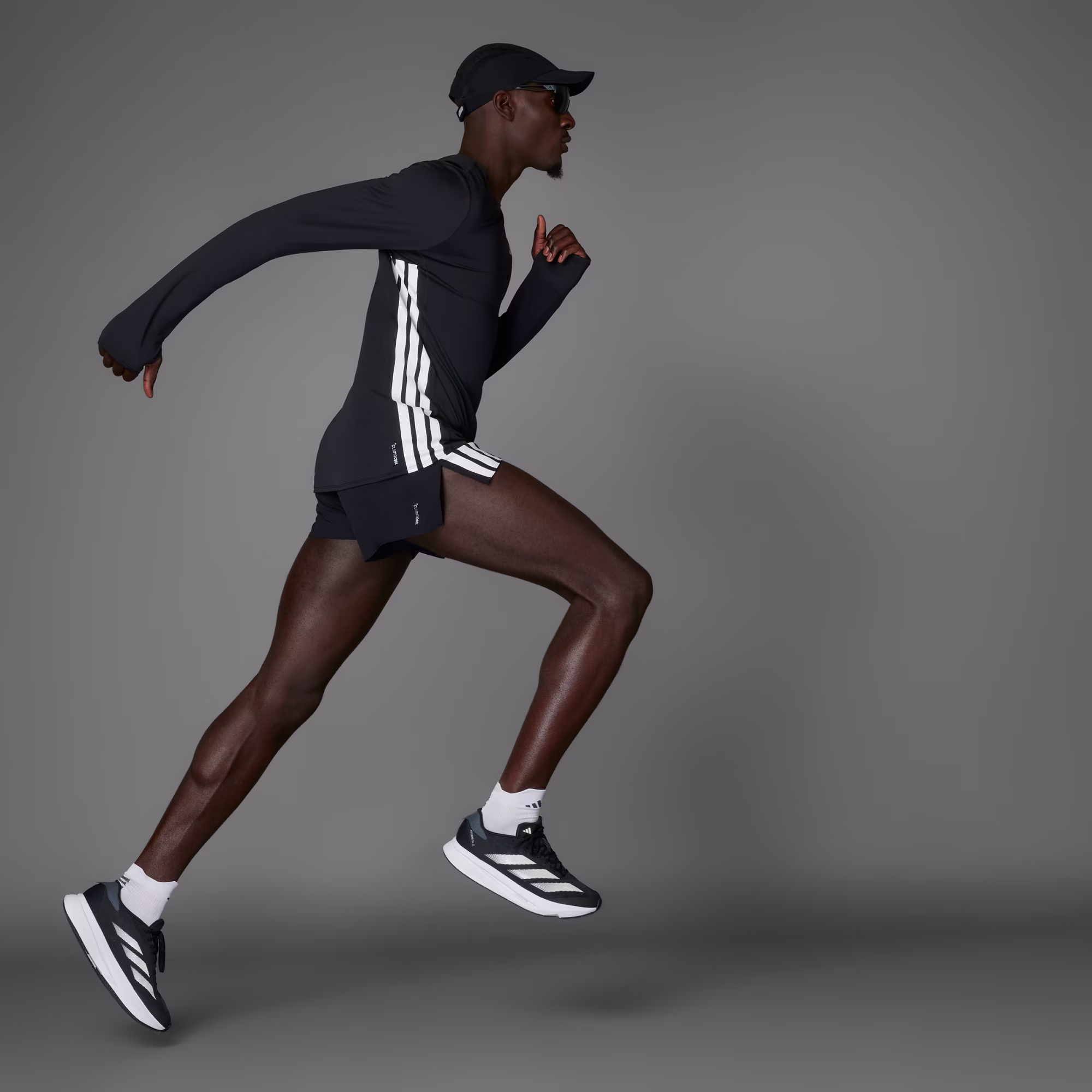 Adidas მამაკაცის შორტი