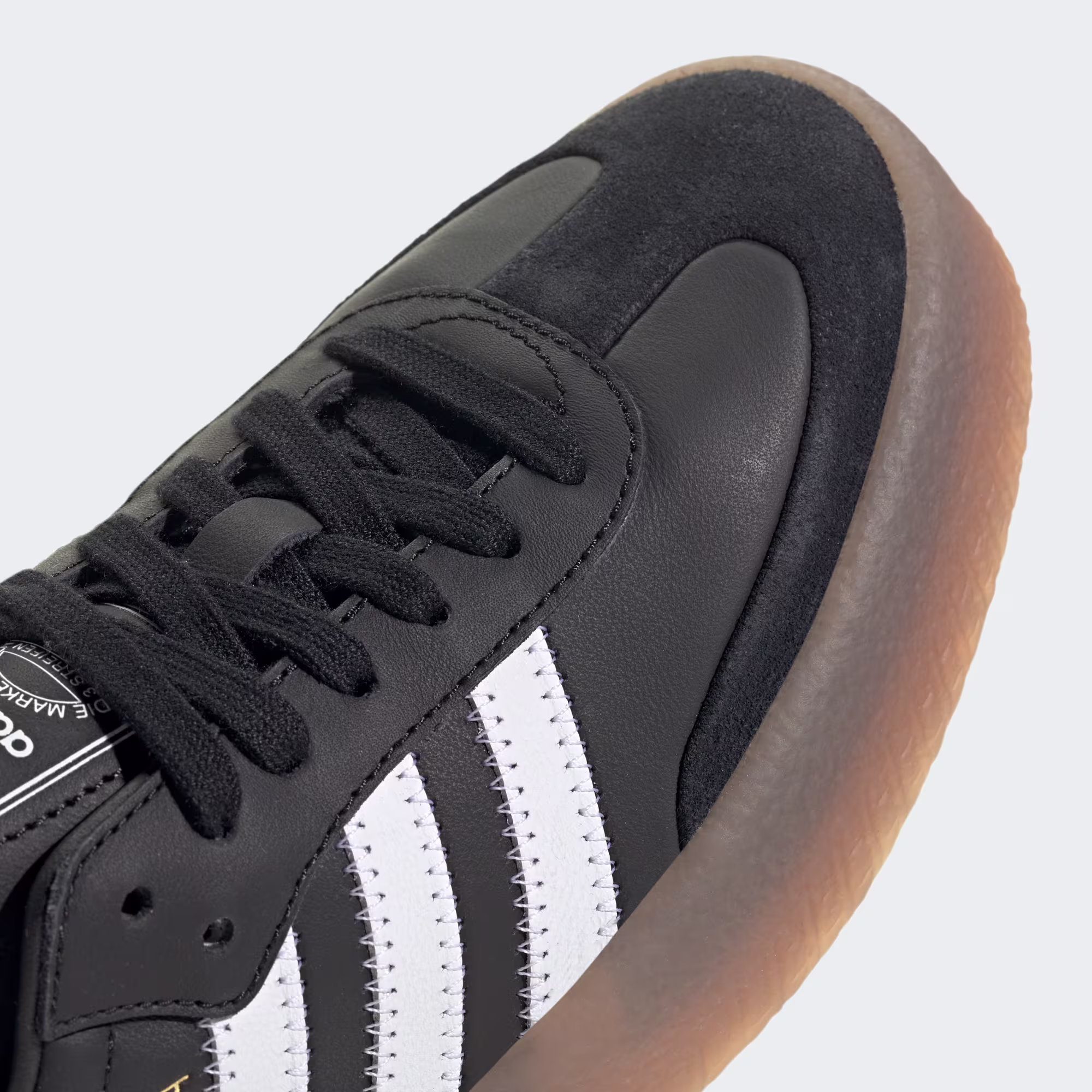 Adidas ქალის სპორტული ფეხსაცმელი SAMBAE W