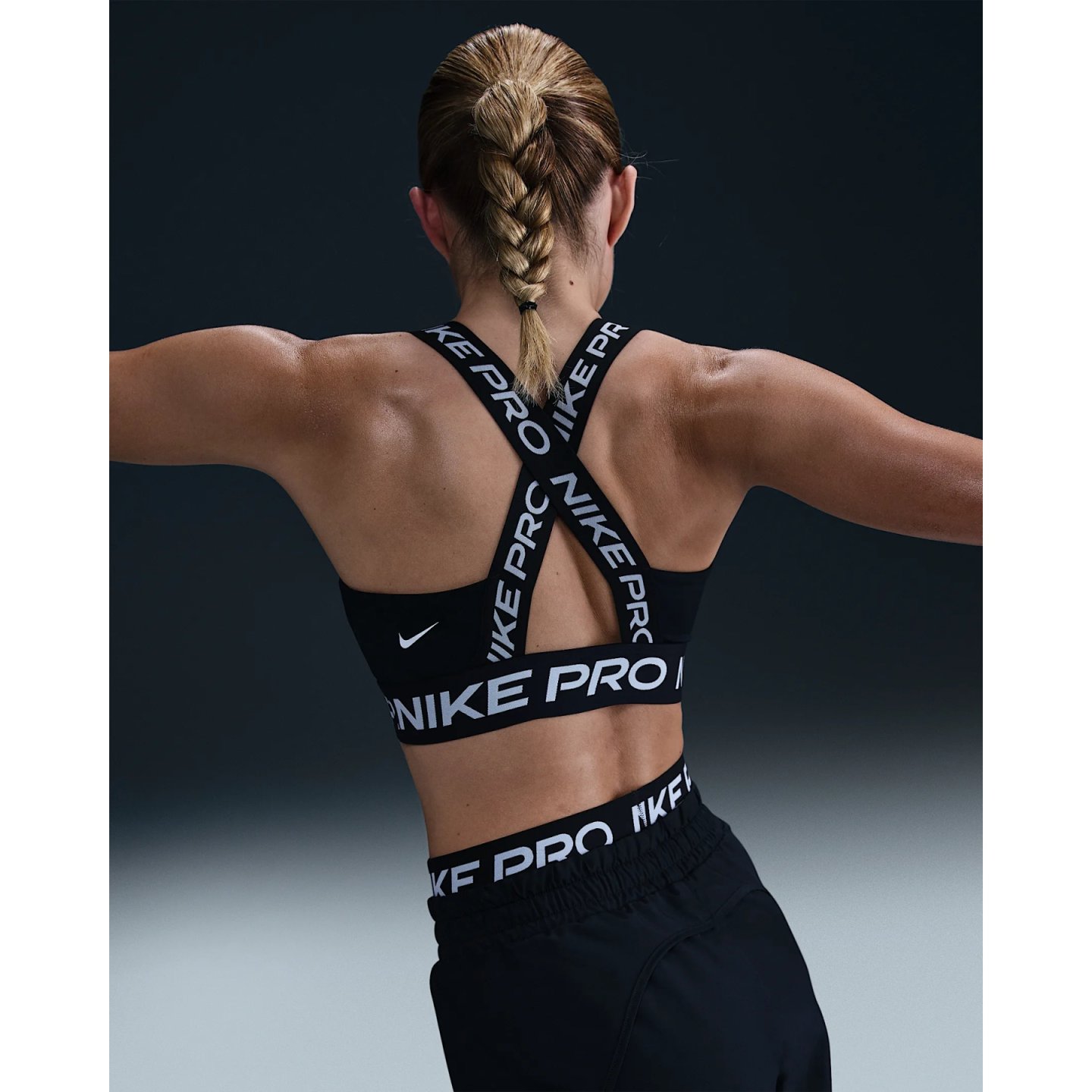 Nike ქალის მაისური