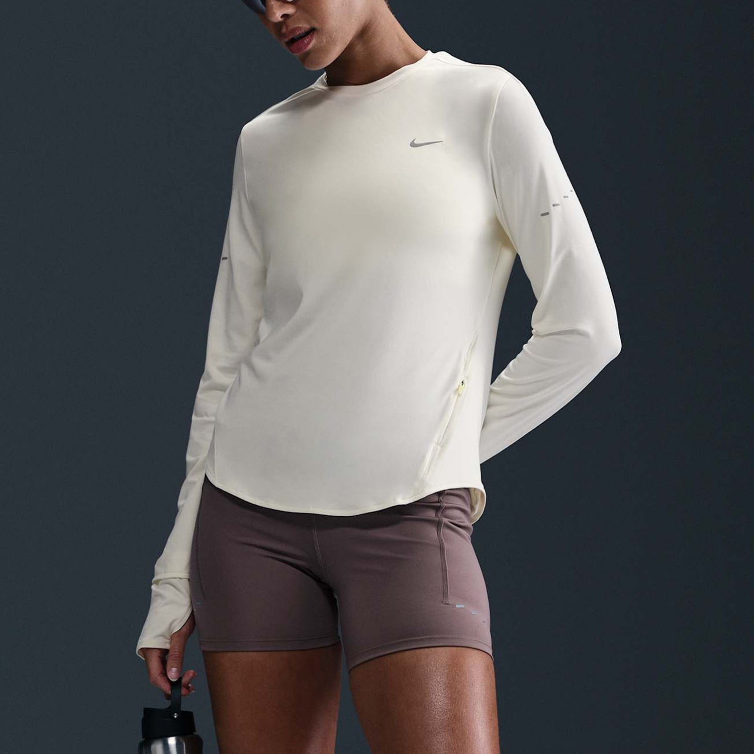 Nike ქალის მაისური