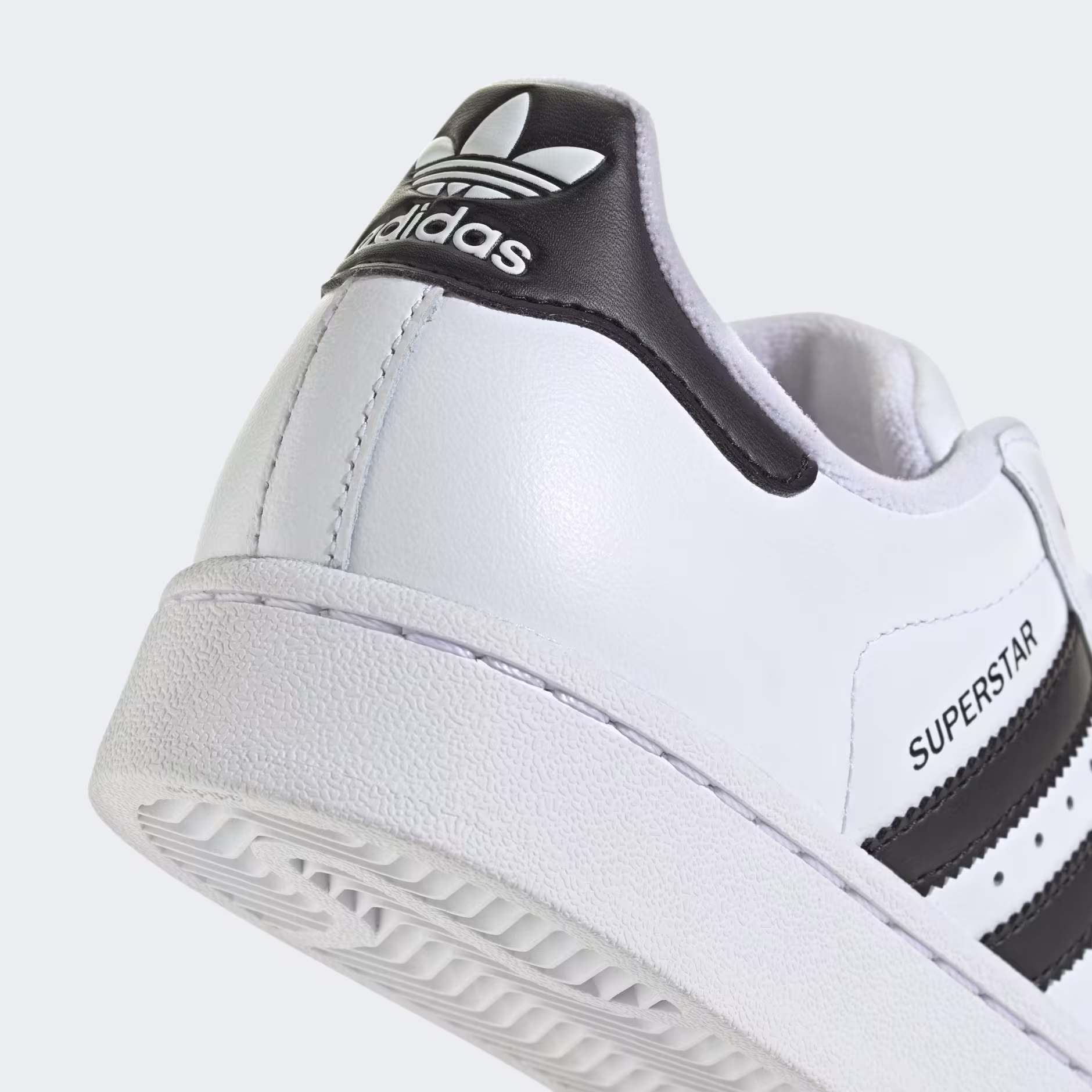 Adidas ბავშვის სპორტული ფეხსაცმელი SUPERSTAR II J