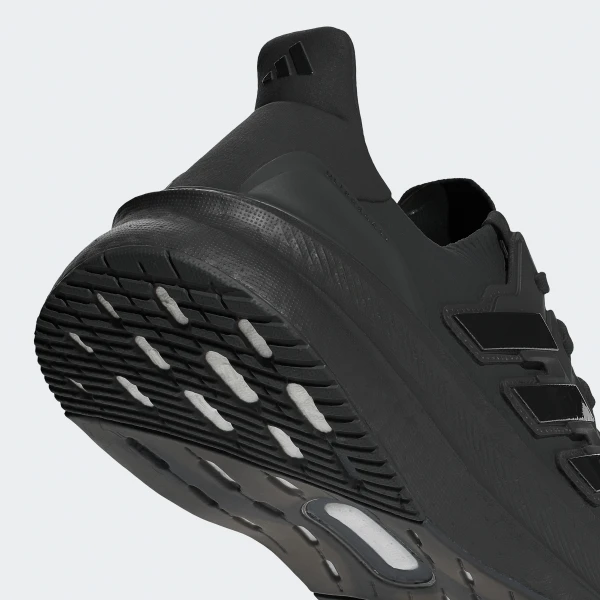 Adidas ქალის სპორტული ფეხსაცმელი