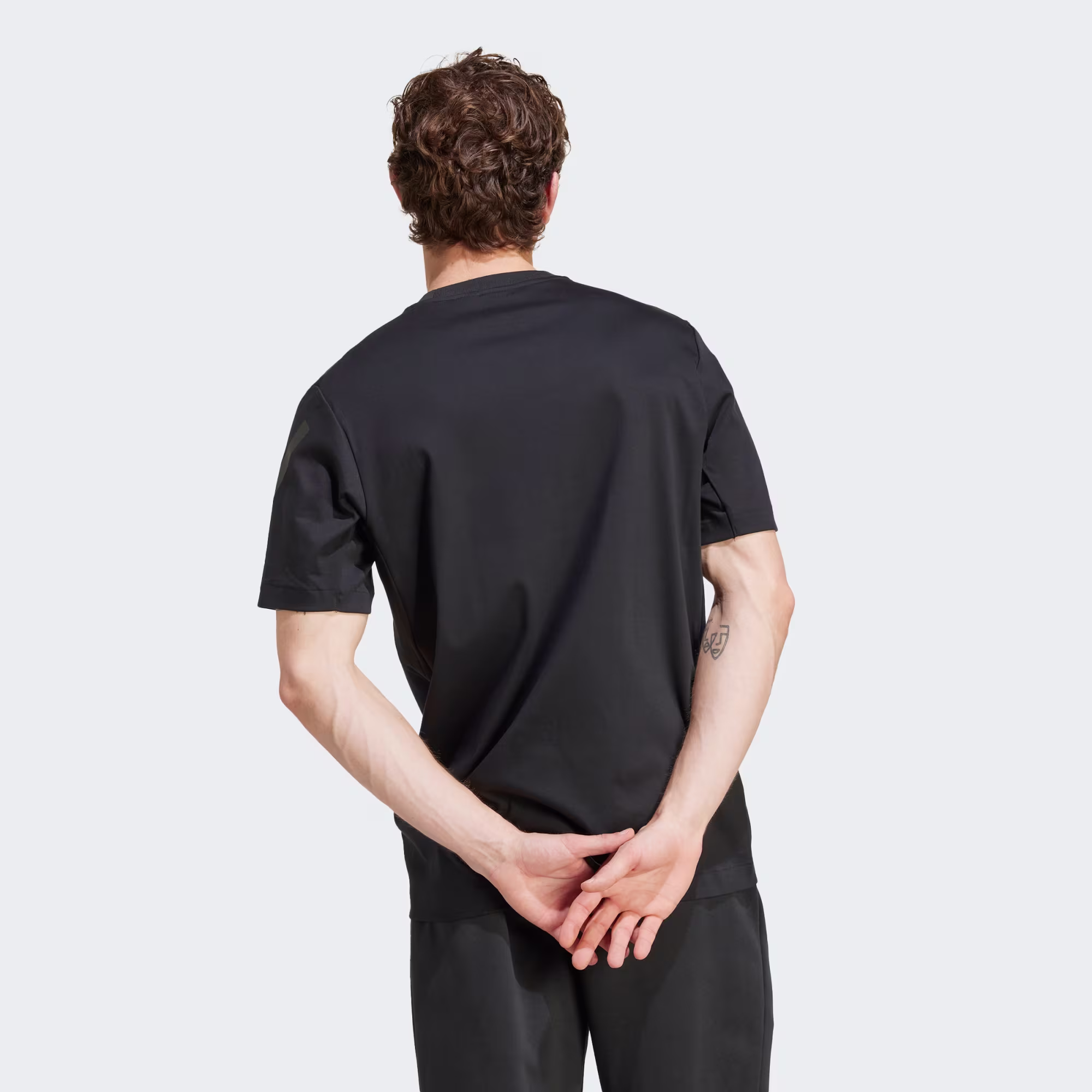 Adidas მამაკაცის მაისური M Z.N.E. TEE