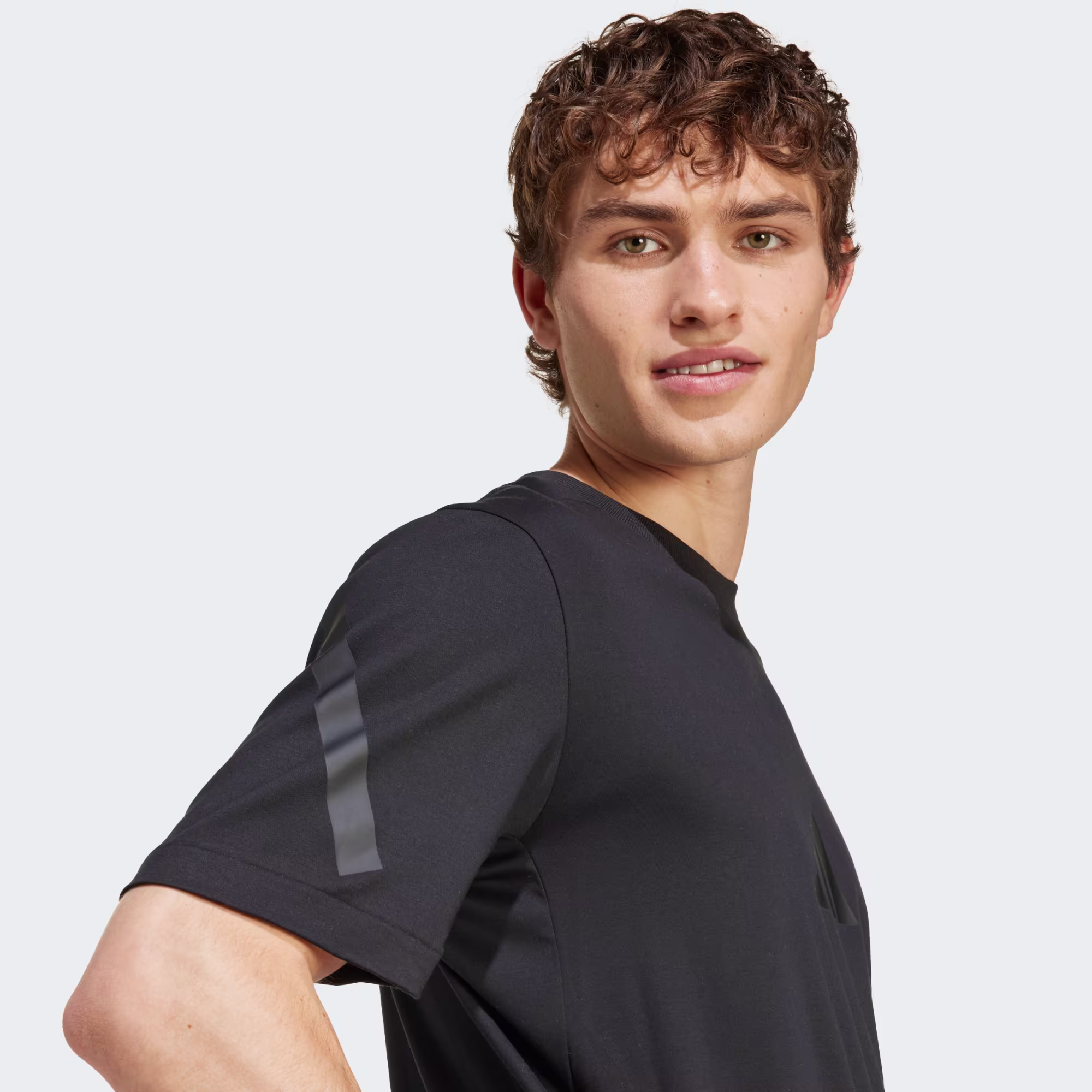 Adidas მამაკაცის მაისური M Z.N.E. TEE