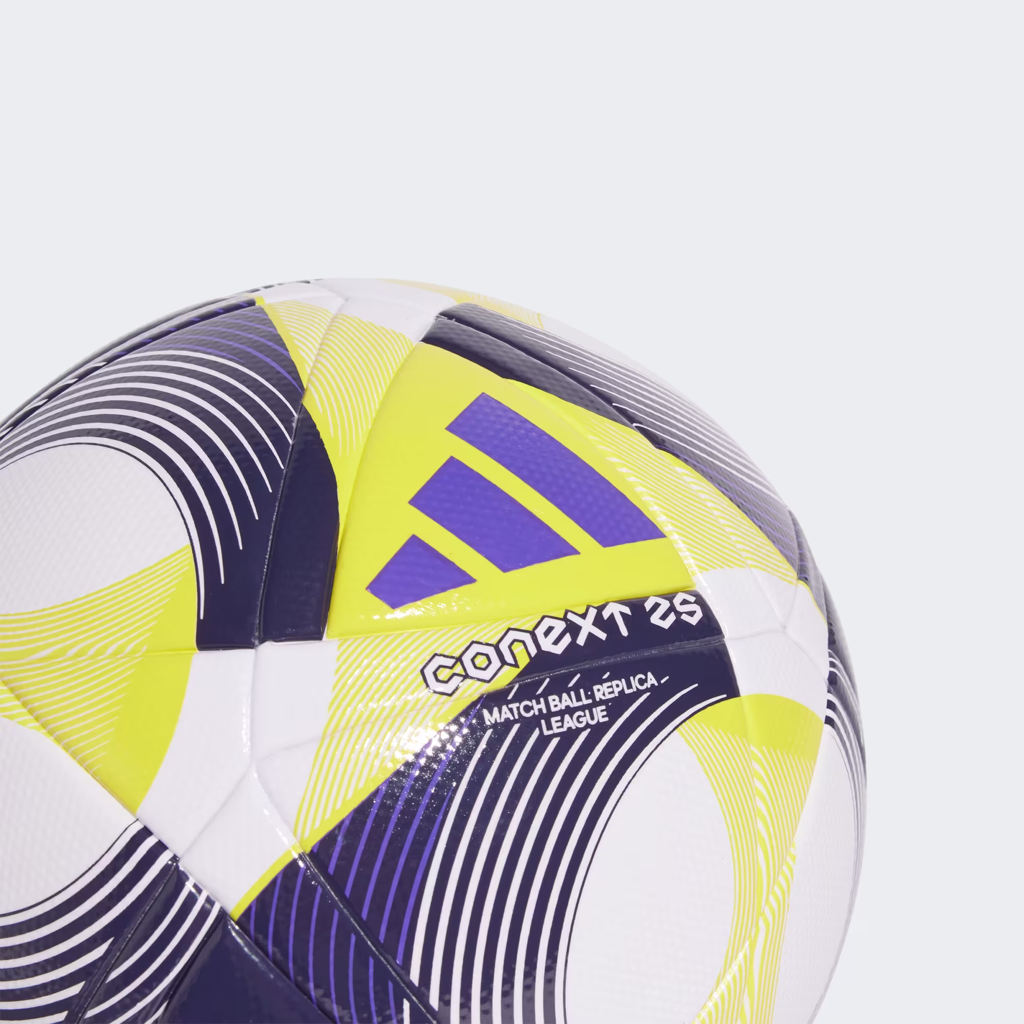 Adidas ბურთი