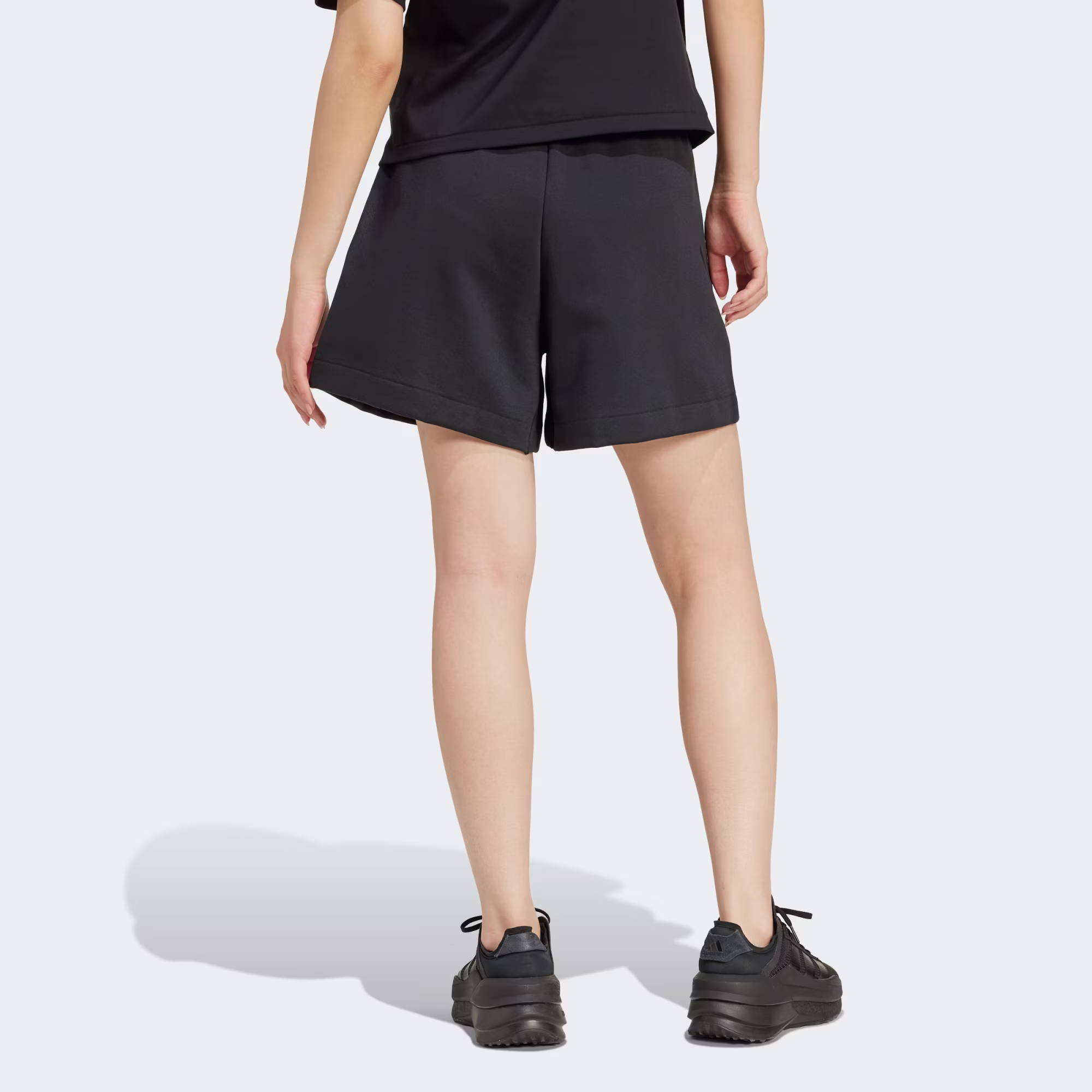 Adidas ქალის შორტი W Z.N.E.  SHORT