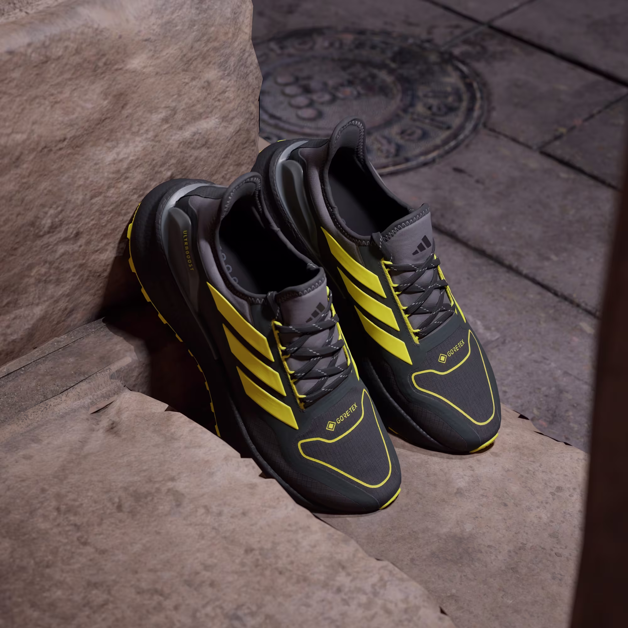Adidas მამაკაცის სპორტული ფეხსაცმელი