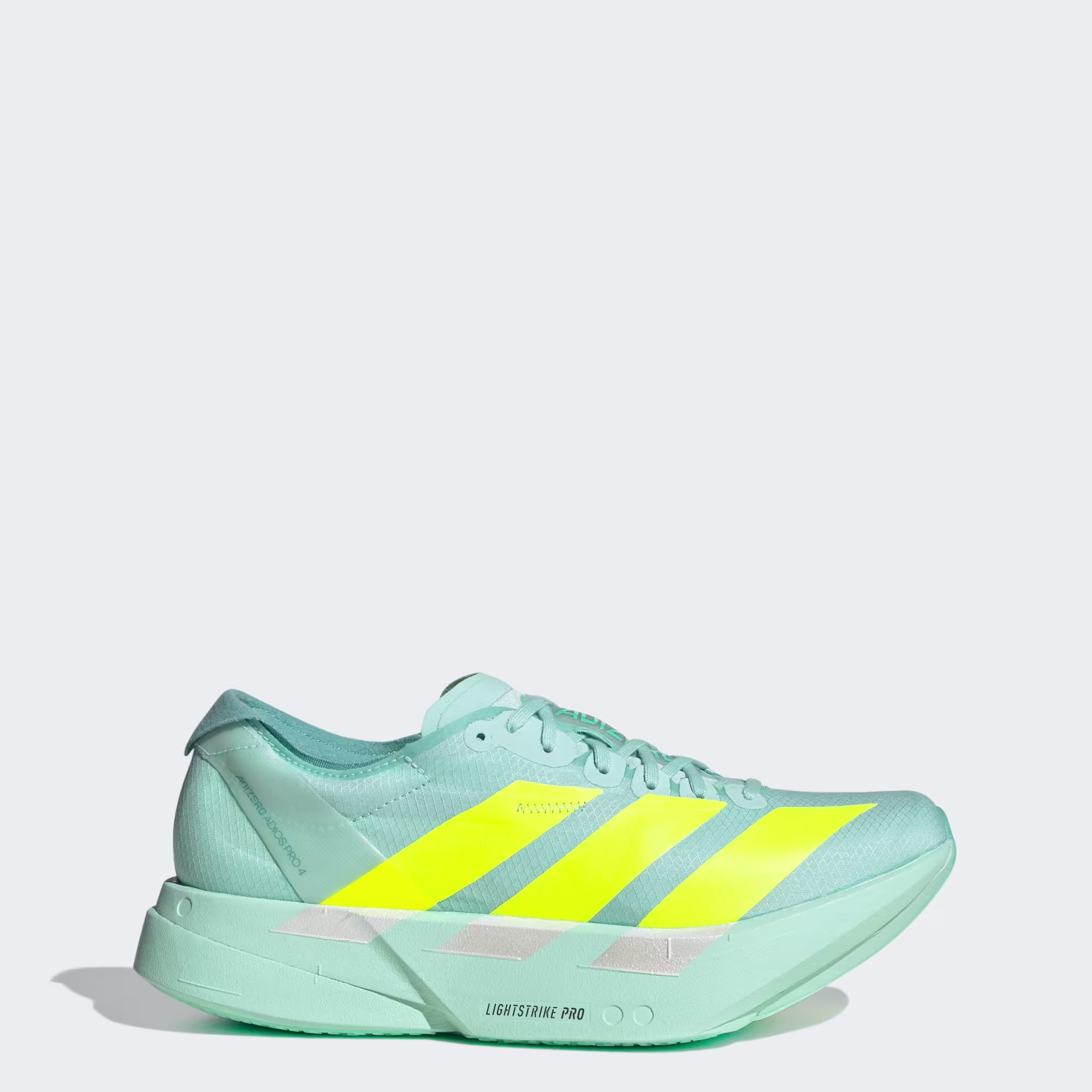 Adidas ქალის სპორტული ფეხსაცმელი