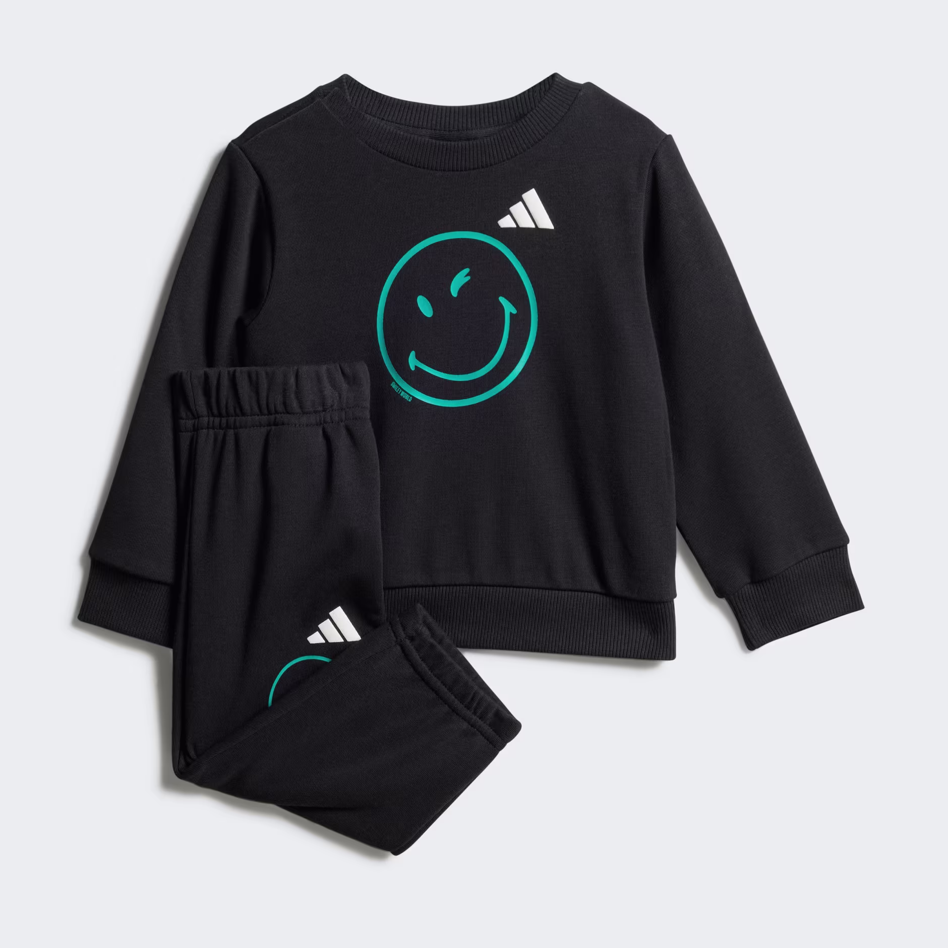 Adidas ბავშვის სპორტული კომპლექტი