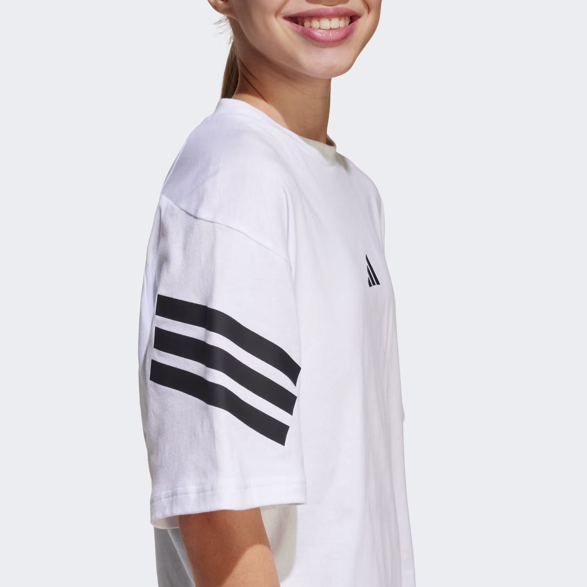 Adidas ბავშვის მაისური