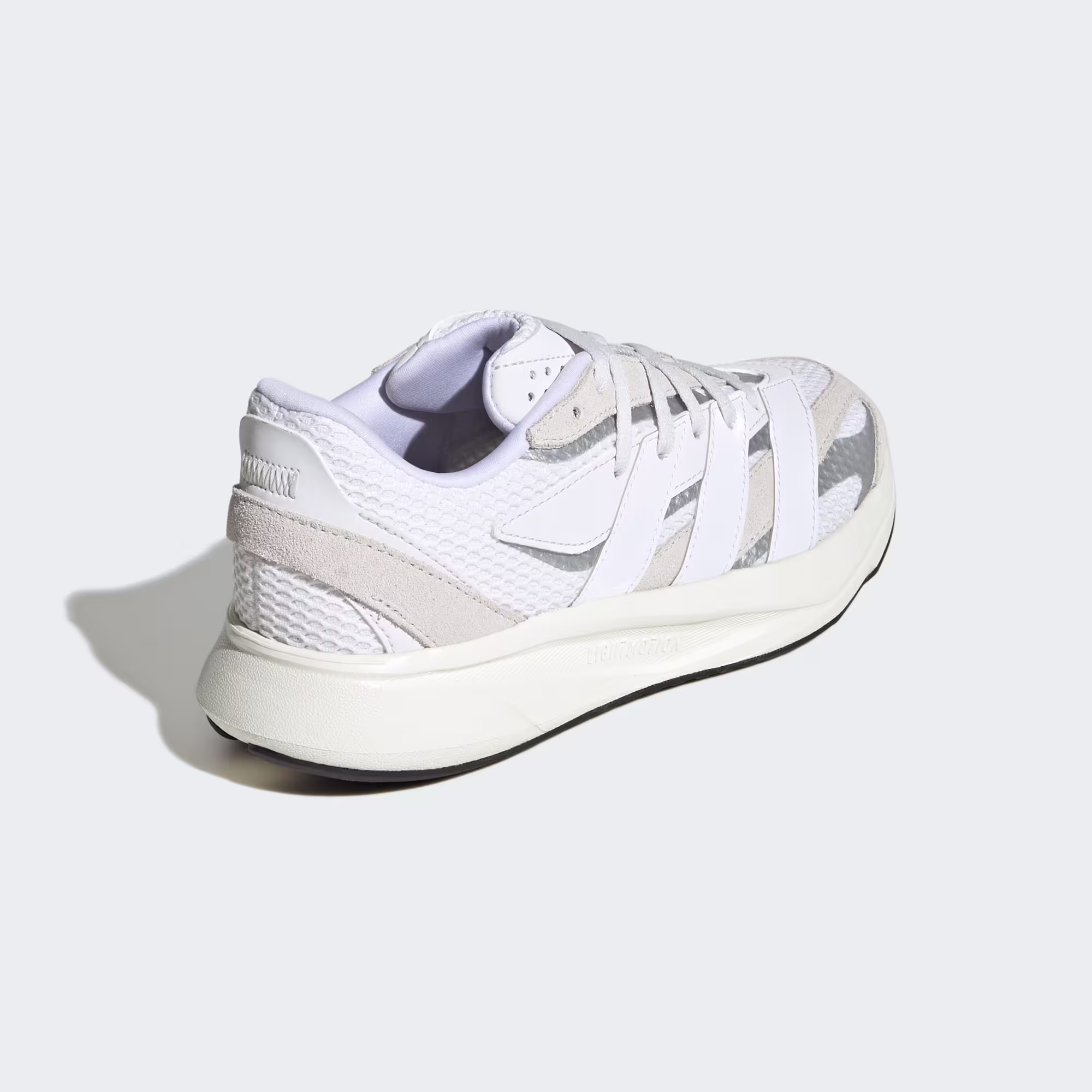 Adidas ბავშვის სპორტული ფეხსაცმელი LIGHTBLAZE J