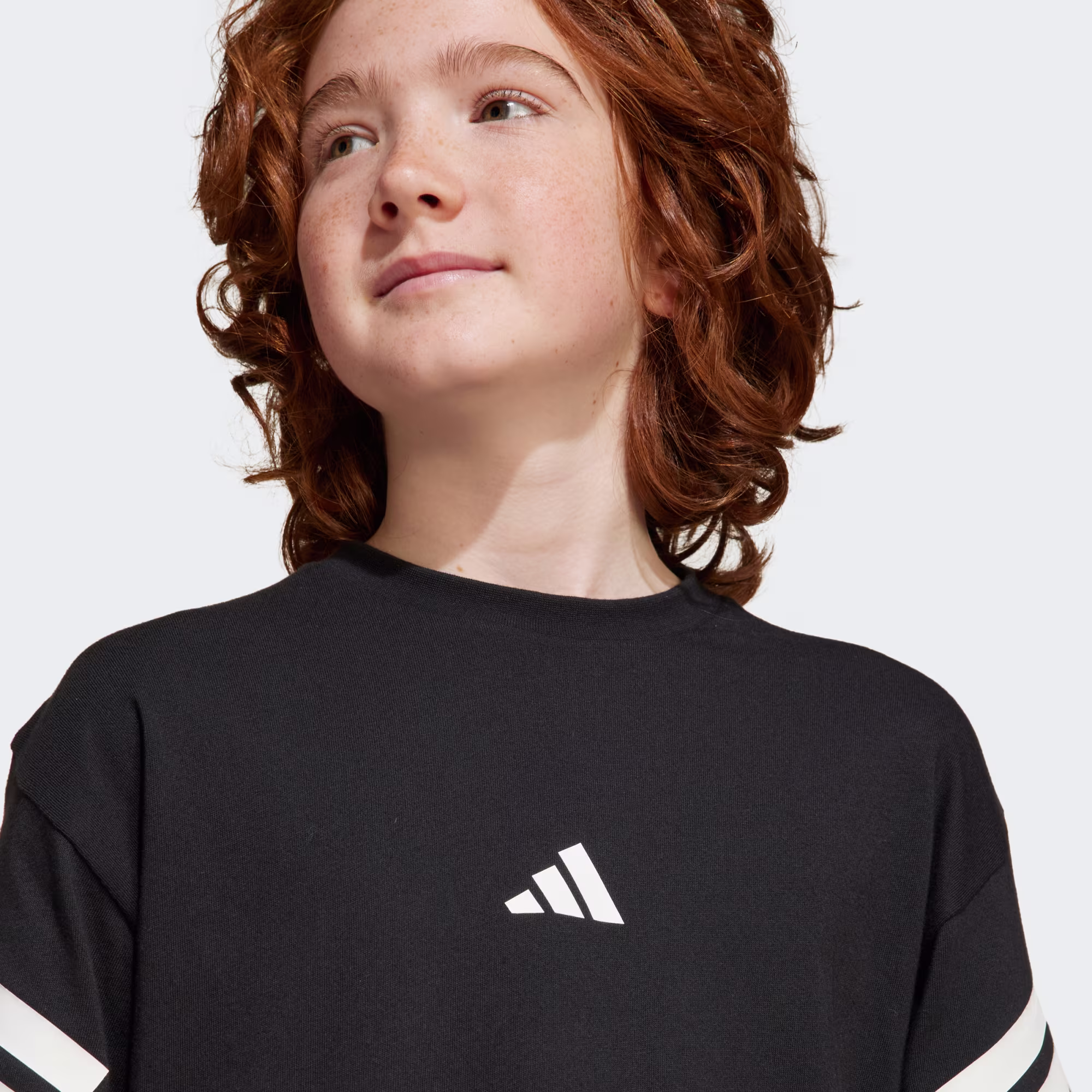 Adidas ბავშვის მაისური