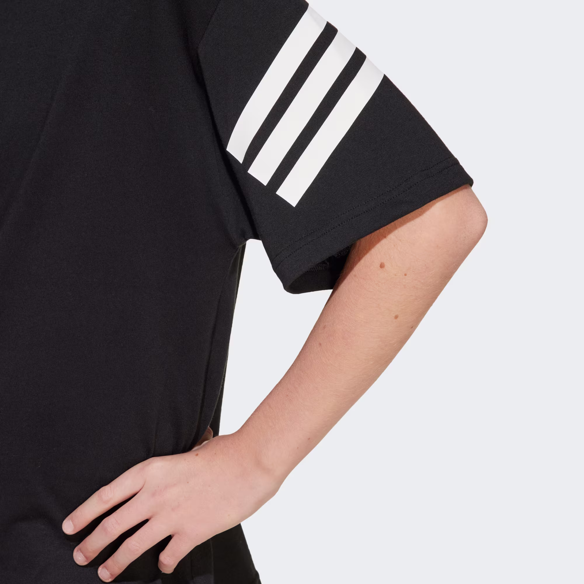 Adidas ბავშვის მაისური