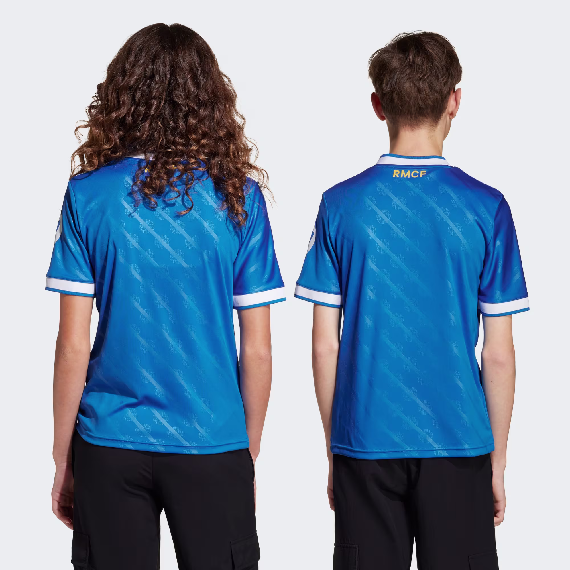Adidas ბავშვის მაისური