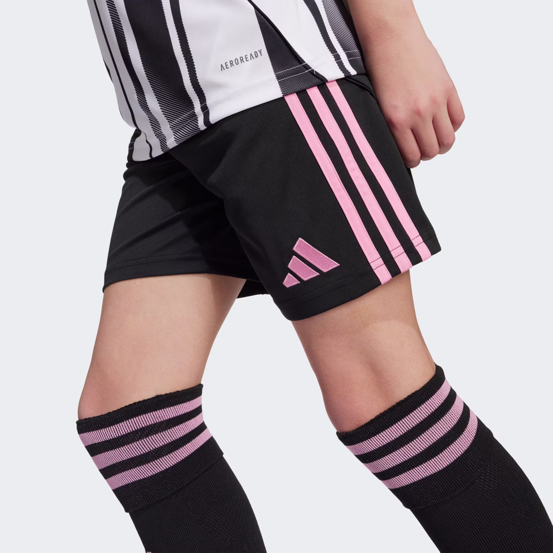 Adidas ბავშვის შორტი