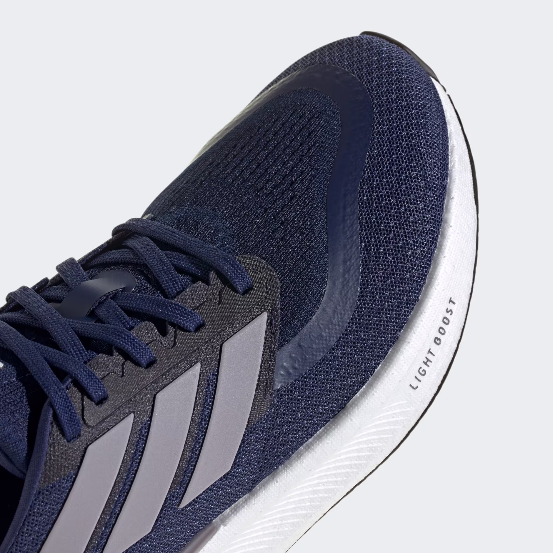 Adidas მამაკაცის სპორტული ფეხსაცმელი