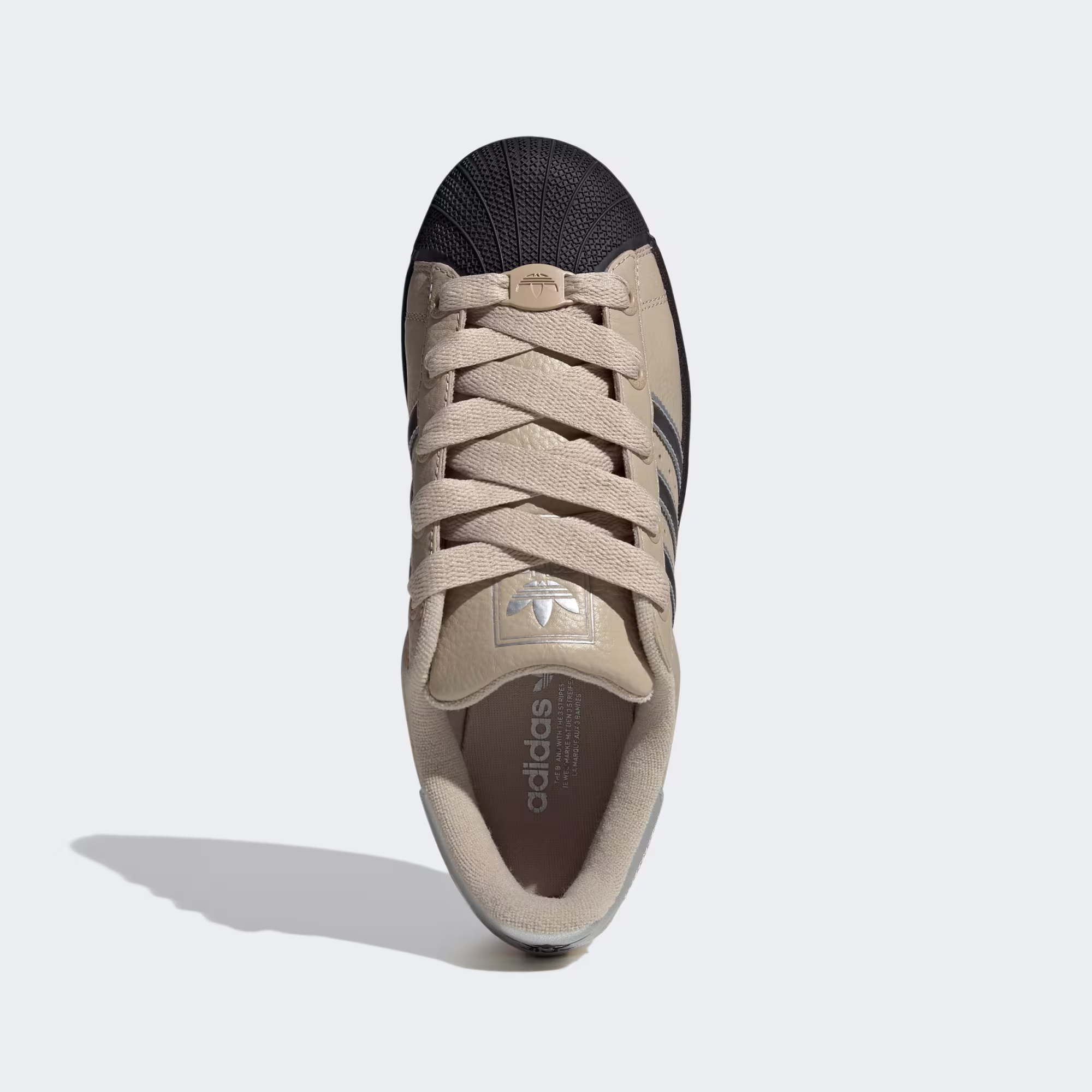 Adidas ქალის სპორტული ფეხსაცმელი