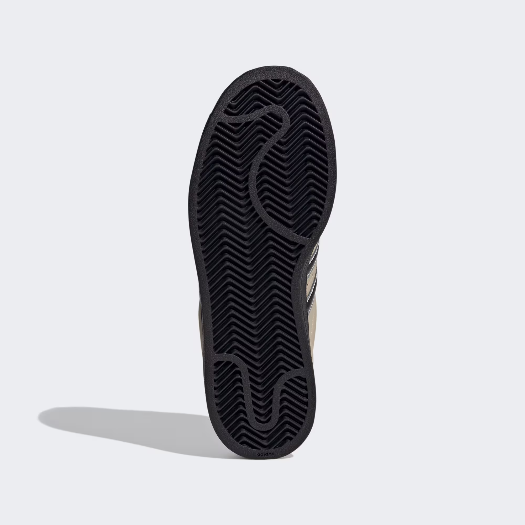 Adidas ქალის სპორტული ფეხსაცმელი