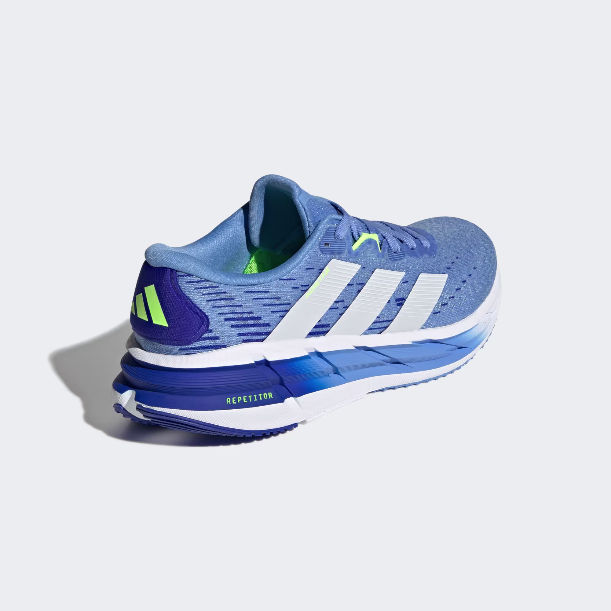 Adidas მამაკაცის სპორტული ფეხსაცმელი