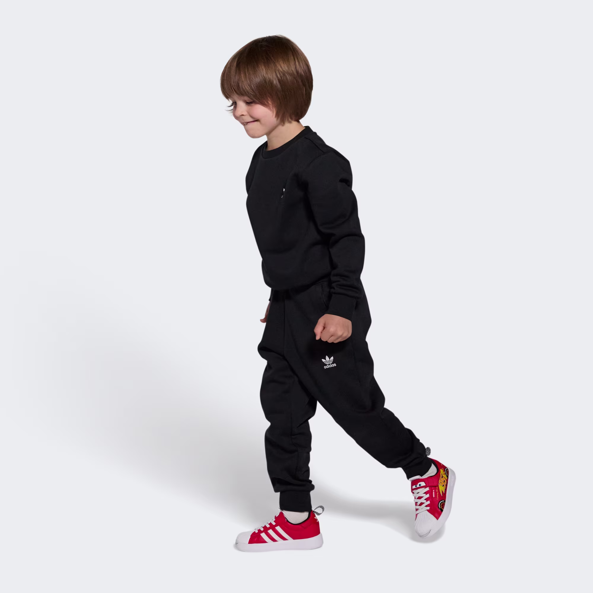 Adidas ბავშვის სპორტული ფეხსაცმელი