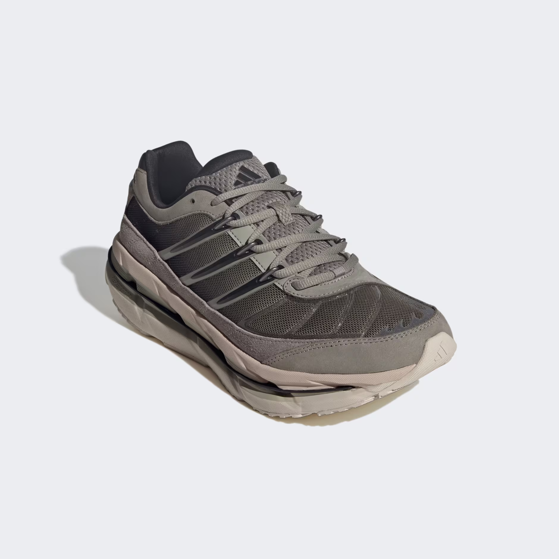 Adidas მამაკაცის სპორტული ფეხსაცმელი