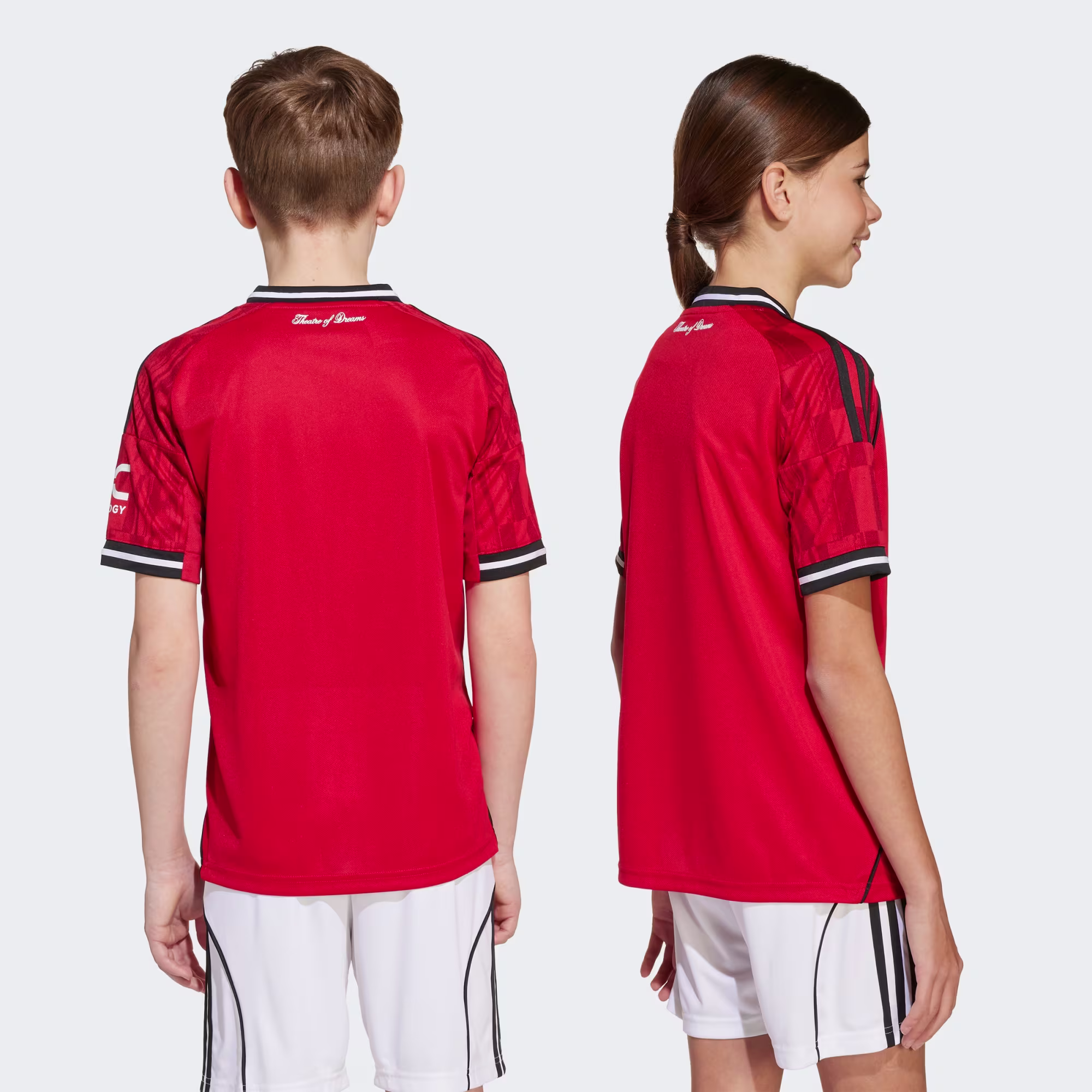 Adidas ბავშვის მაისური