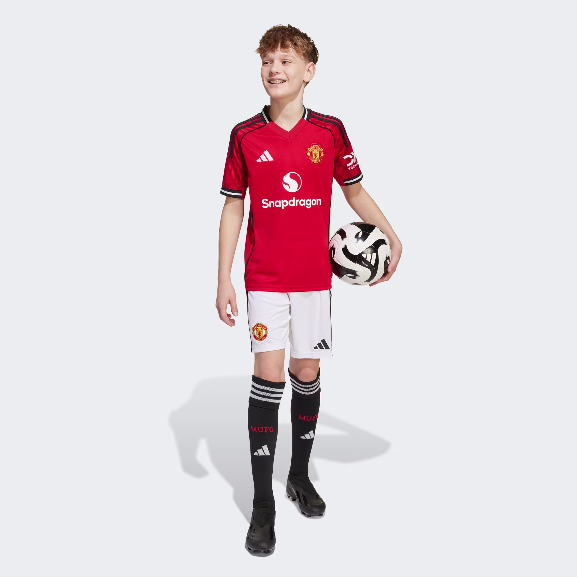 Adidas ბავშვის მაისური
