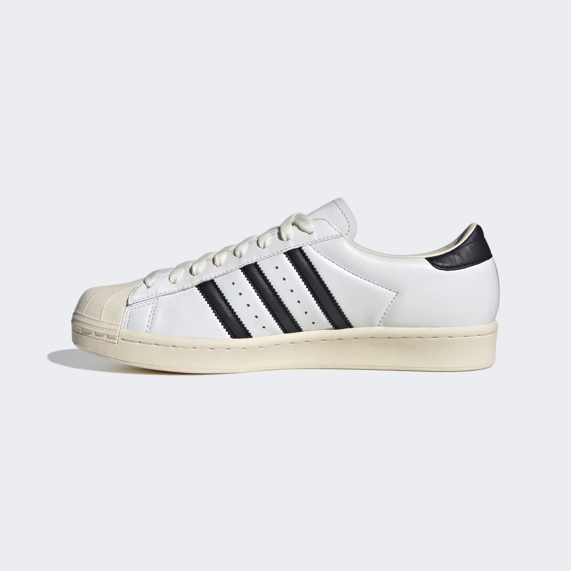 Adidas მამაკაცის სპორტული ფეხსაცმელი