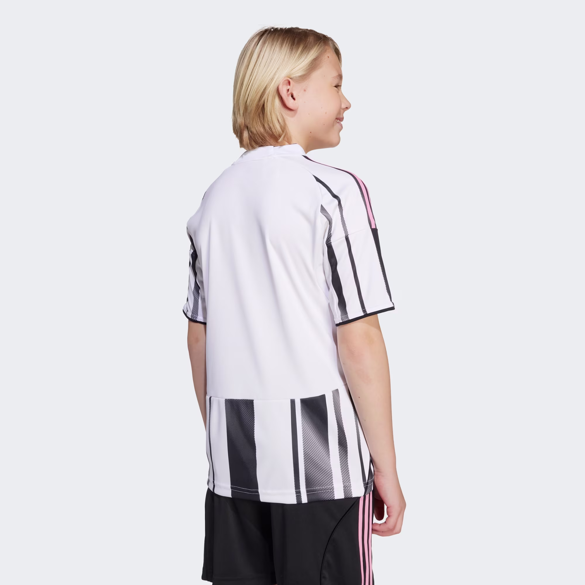 Adidas ბავშვის მაისური