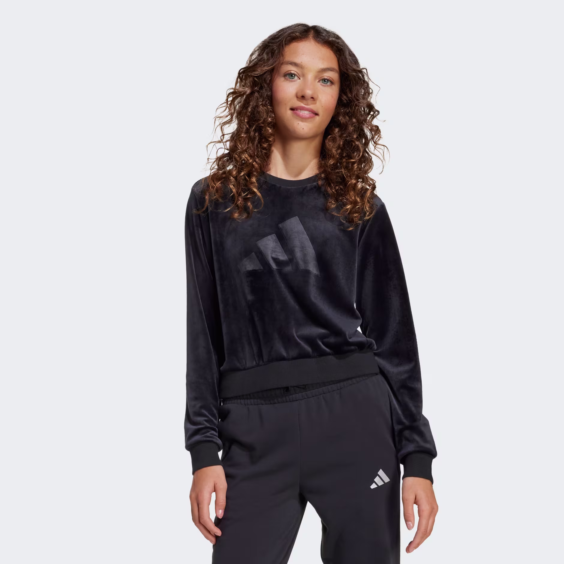 Adidas ბავშვის ჯემპრი