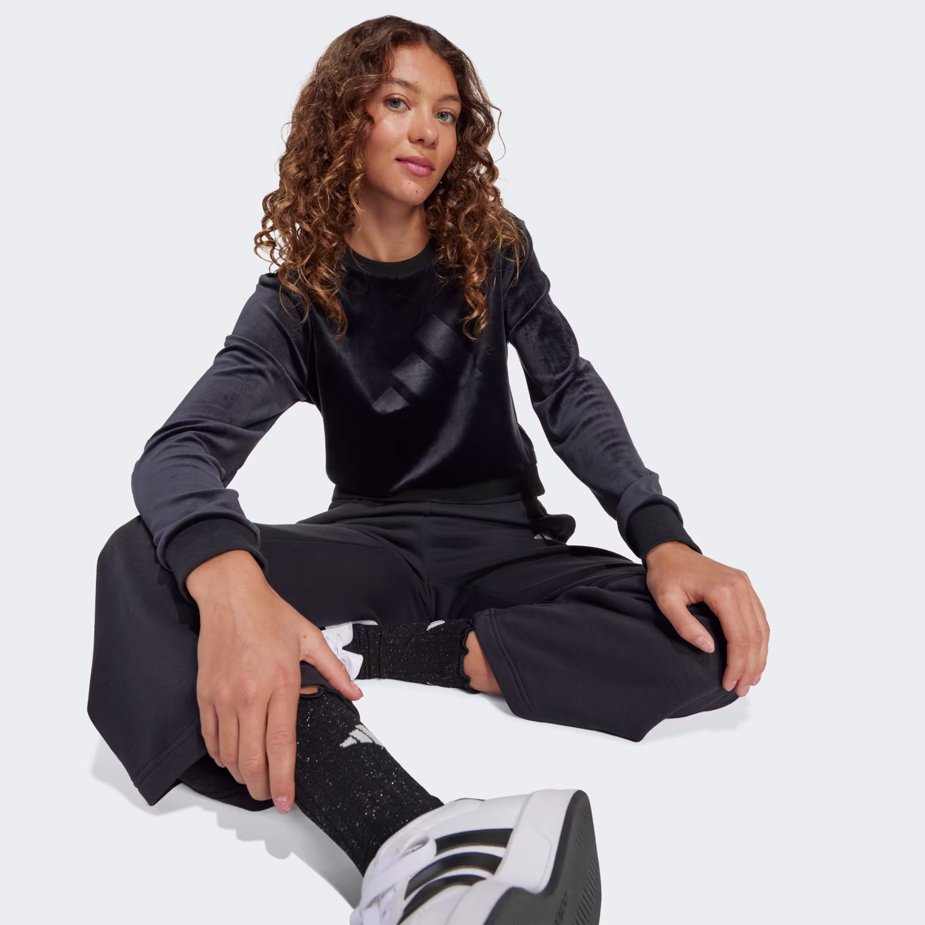 Adidas ბავშვის ჯემპრი