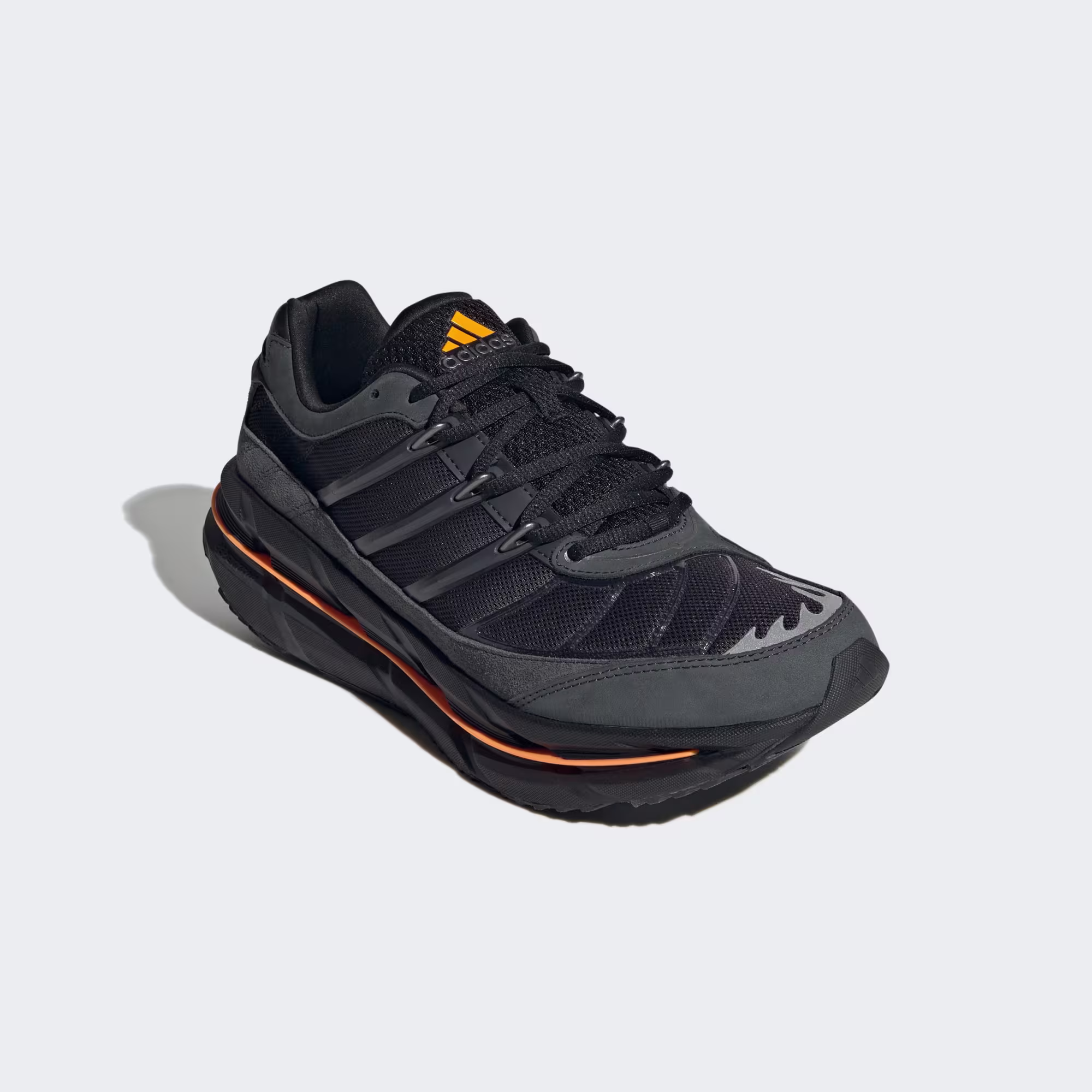 Adidas მამაკაცის სპორტული ფეხსაცმელი