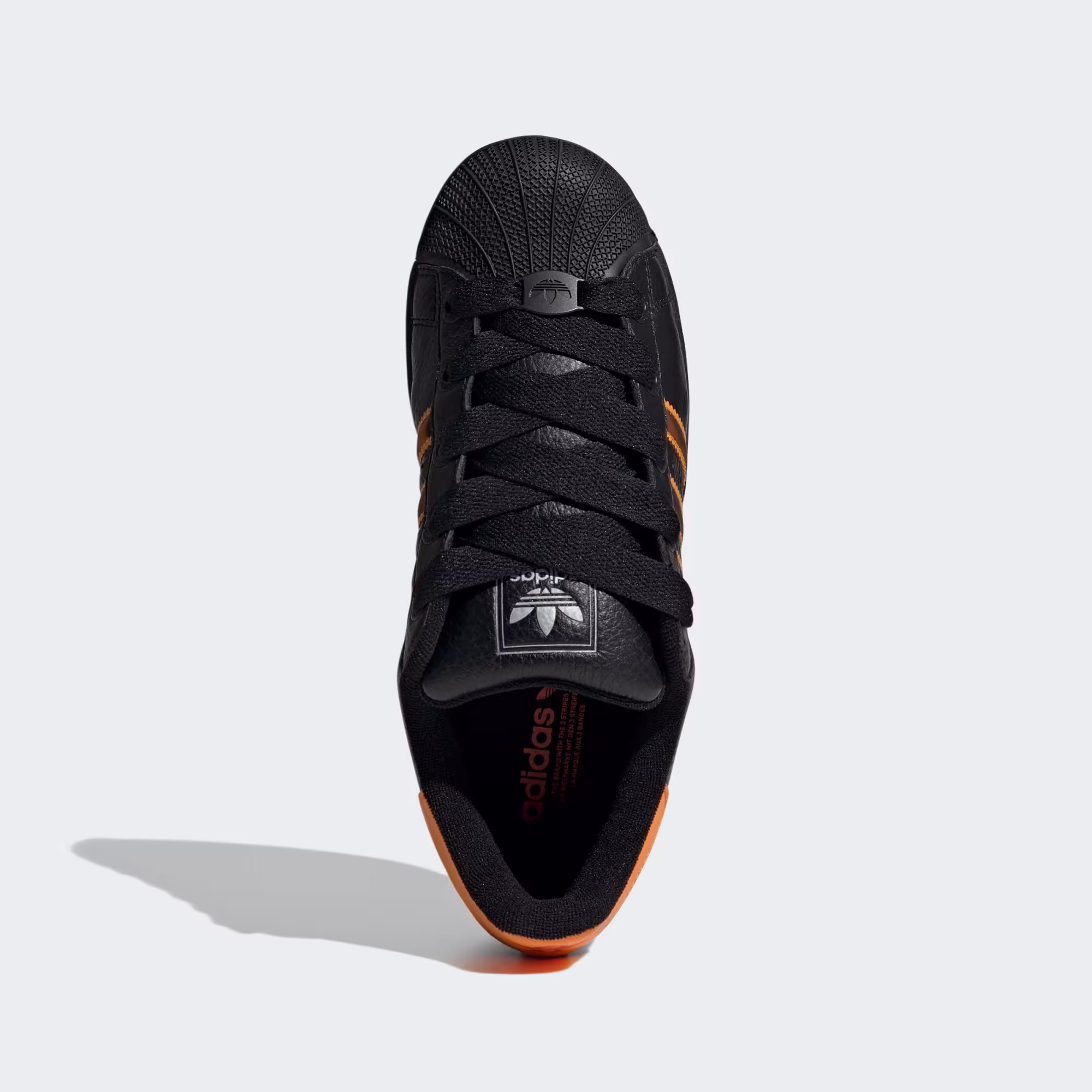 Adidas ქალის სპორტული ფეხსაცმელი