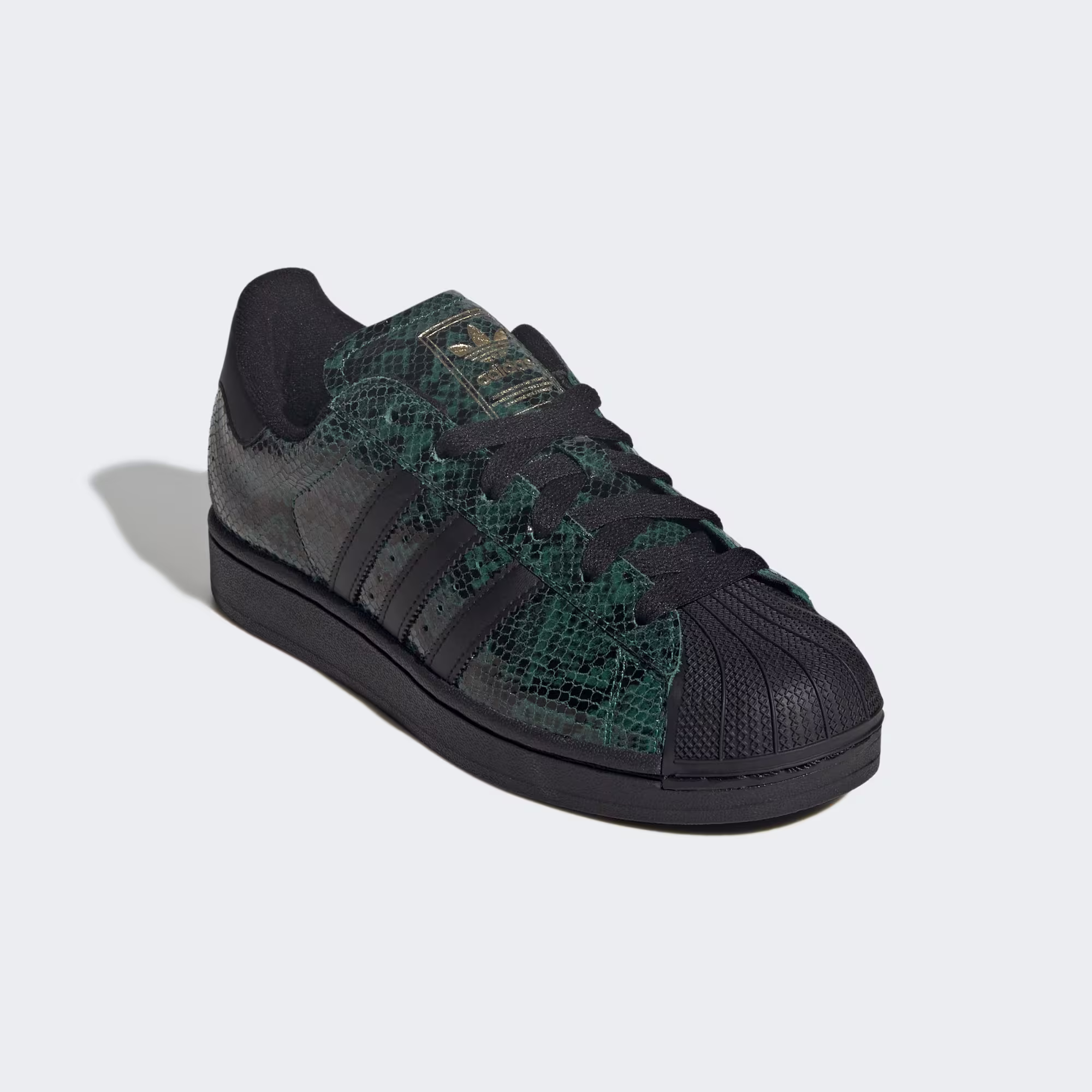 Adidas ქალის სპორტული ფეხსაცმელი