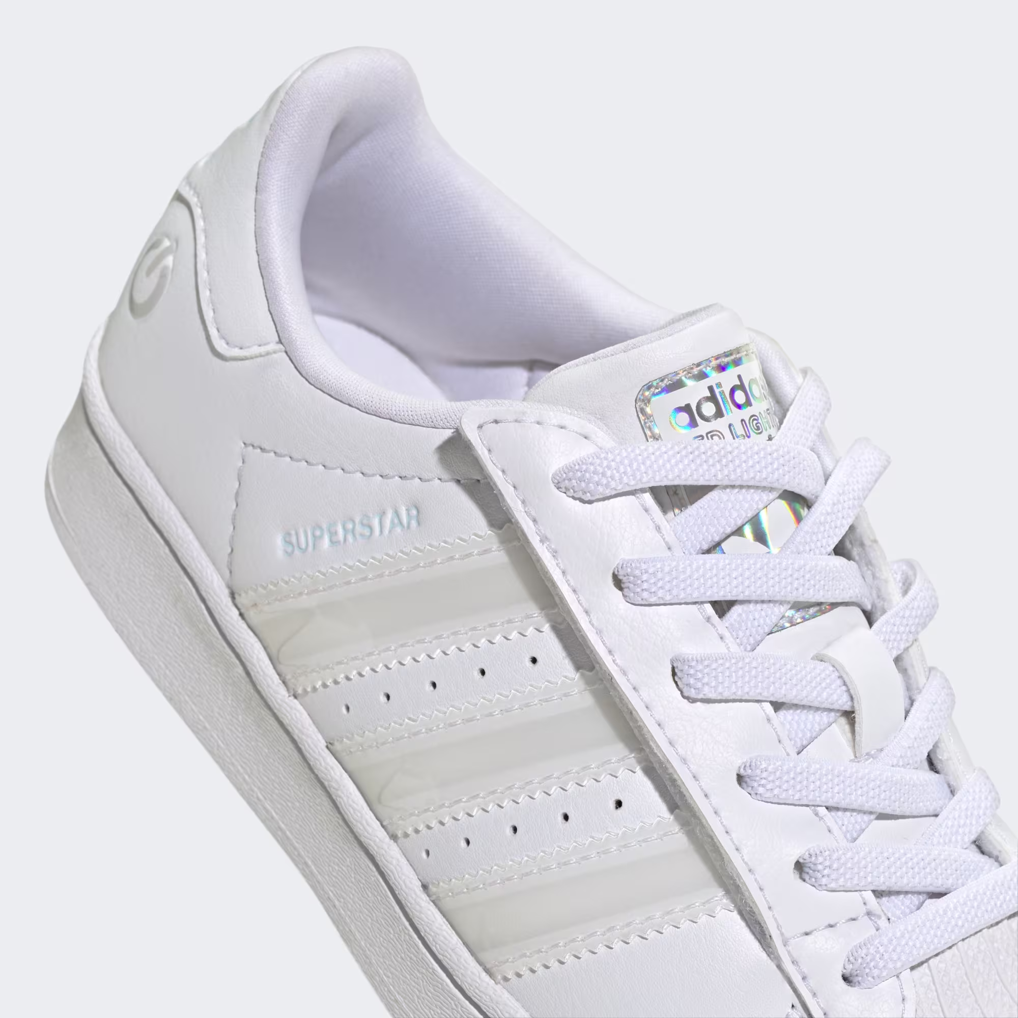 Adidas ბავშვის სპორტული ფეხსაცმელი