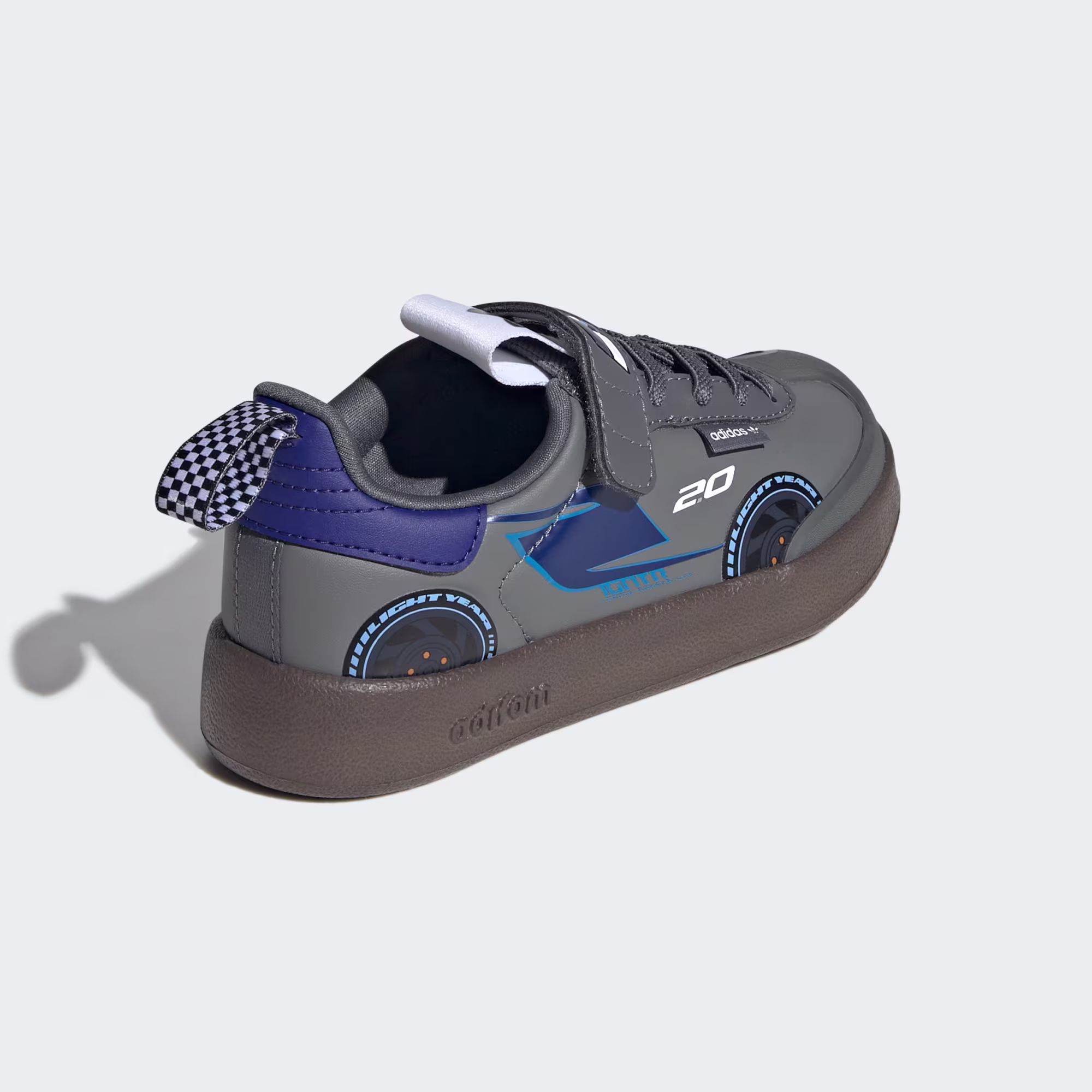 Adidas ბავშვის სპორტული ფეხსაცმელი