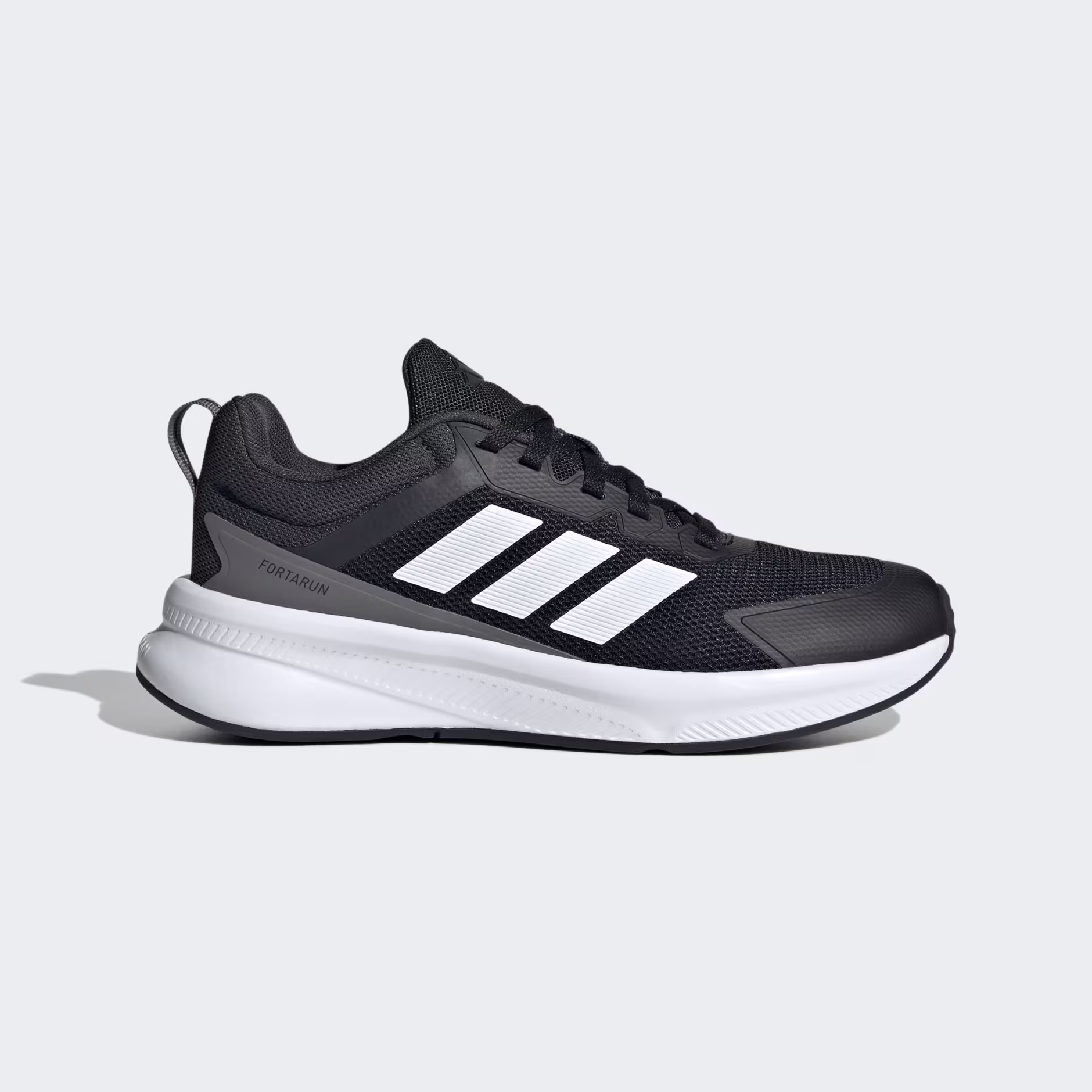Adidas ბავშვის სპორტული ფეხსაცმელი