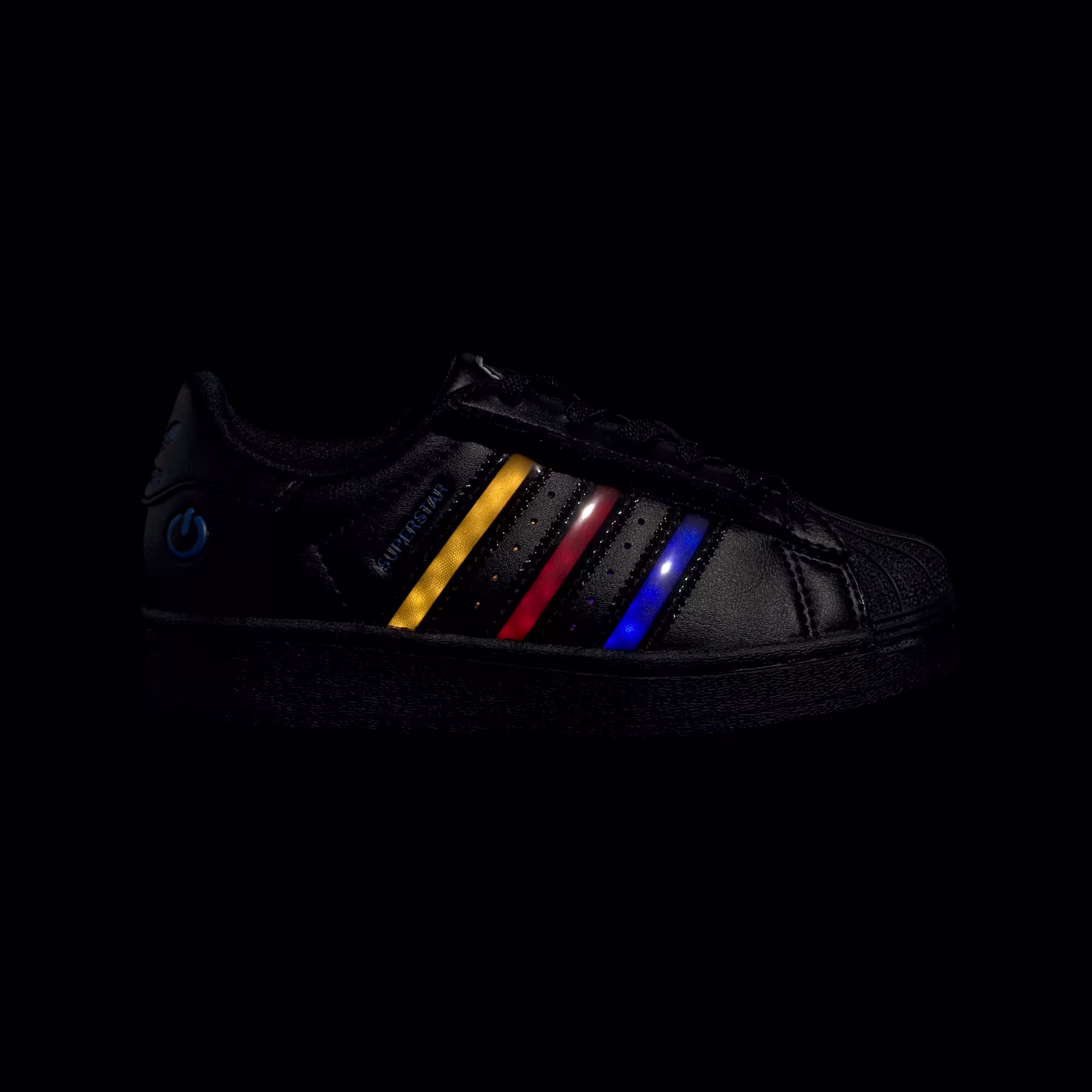 Adidas ბავშვის სპორტული ფეხსაცმელი