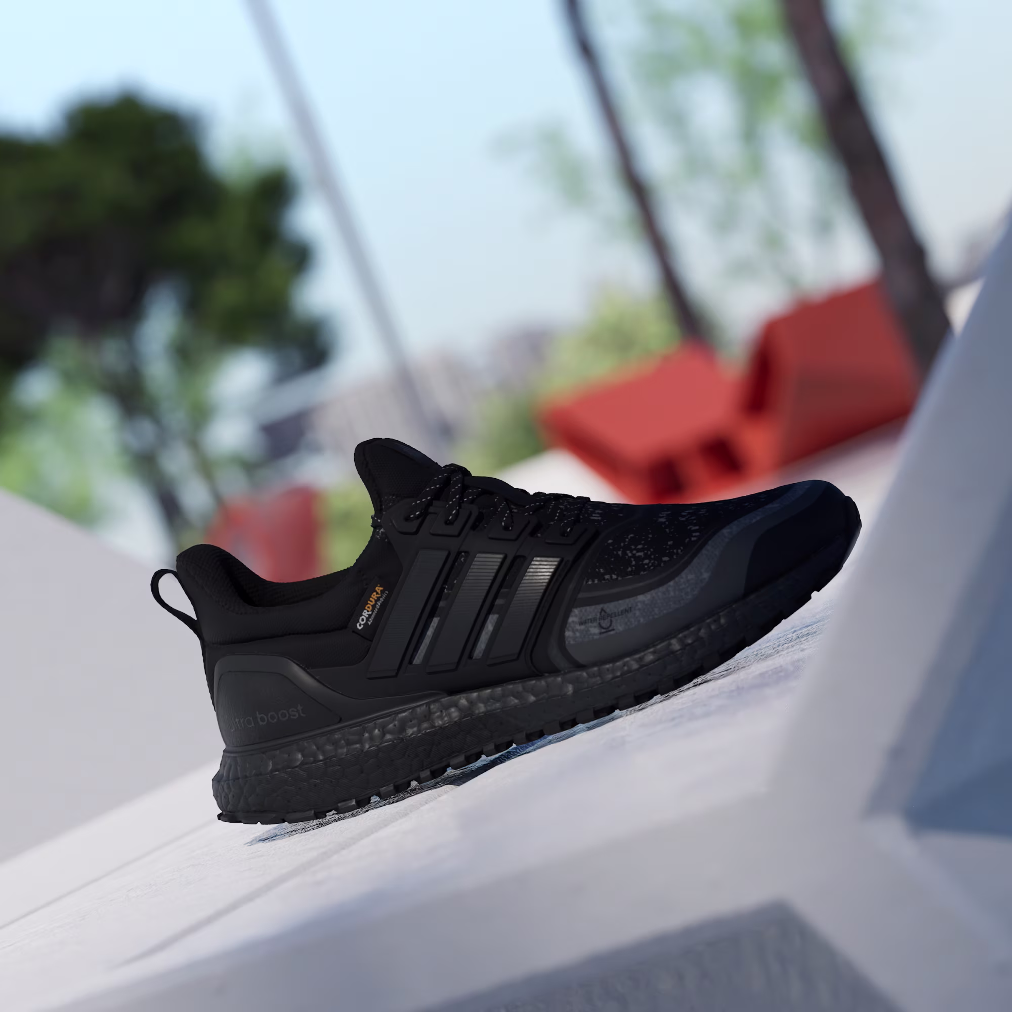 Adidas მამაკაცის სპორტული ფეხსაცმელი