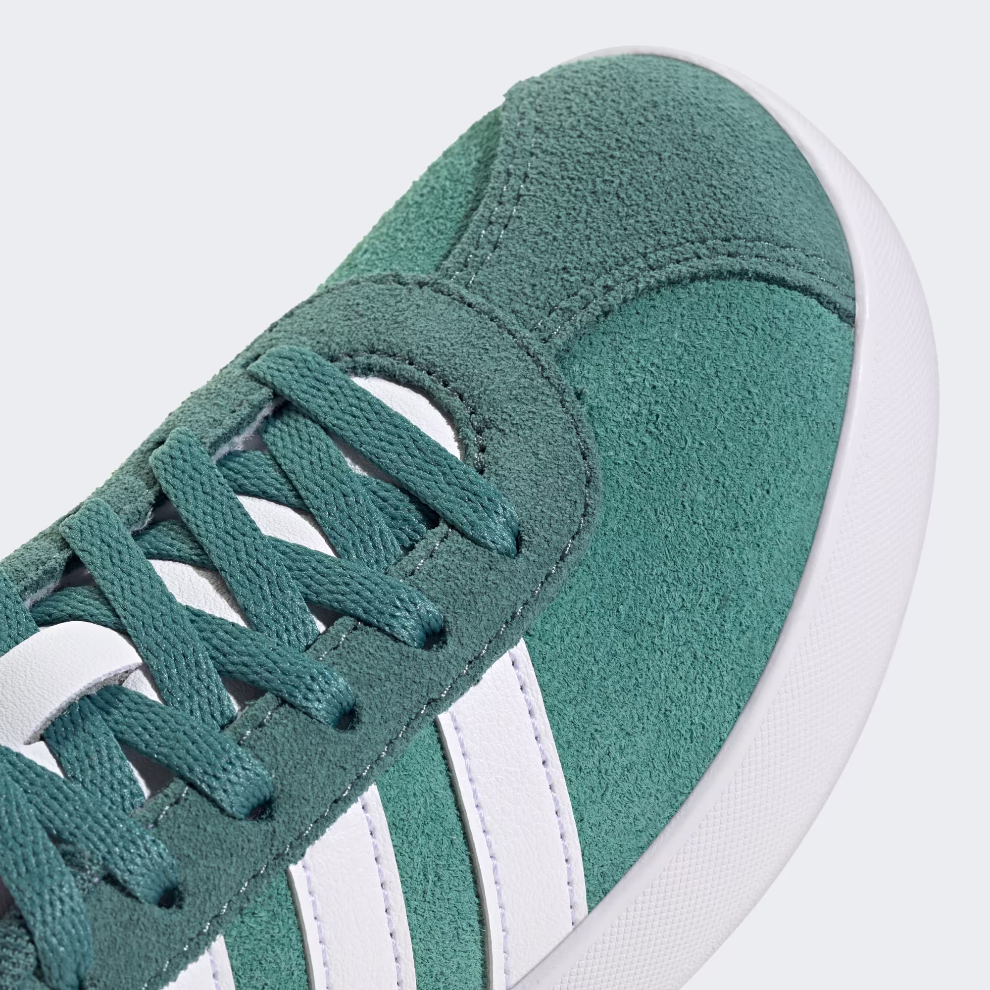 Adidas ბავშვის სპორტული ფეხსაცმელი
