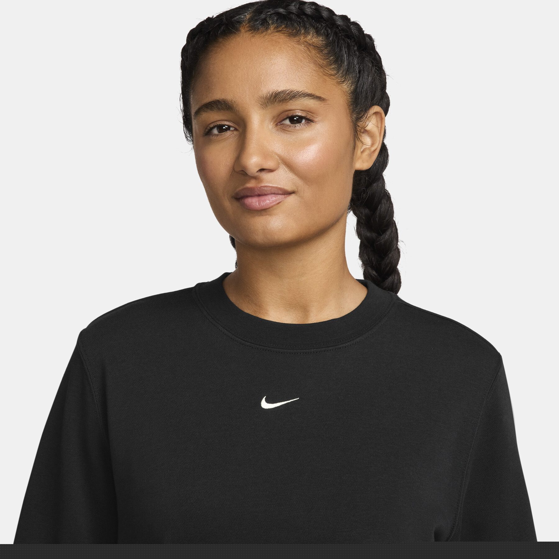 Nike ქალის ჯემპრი