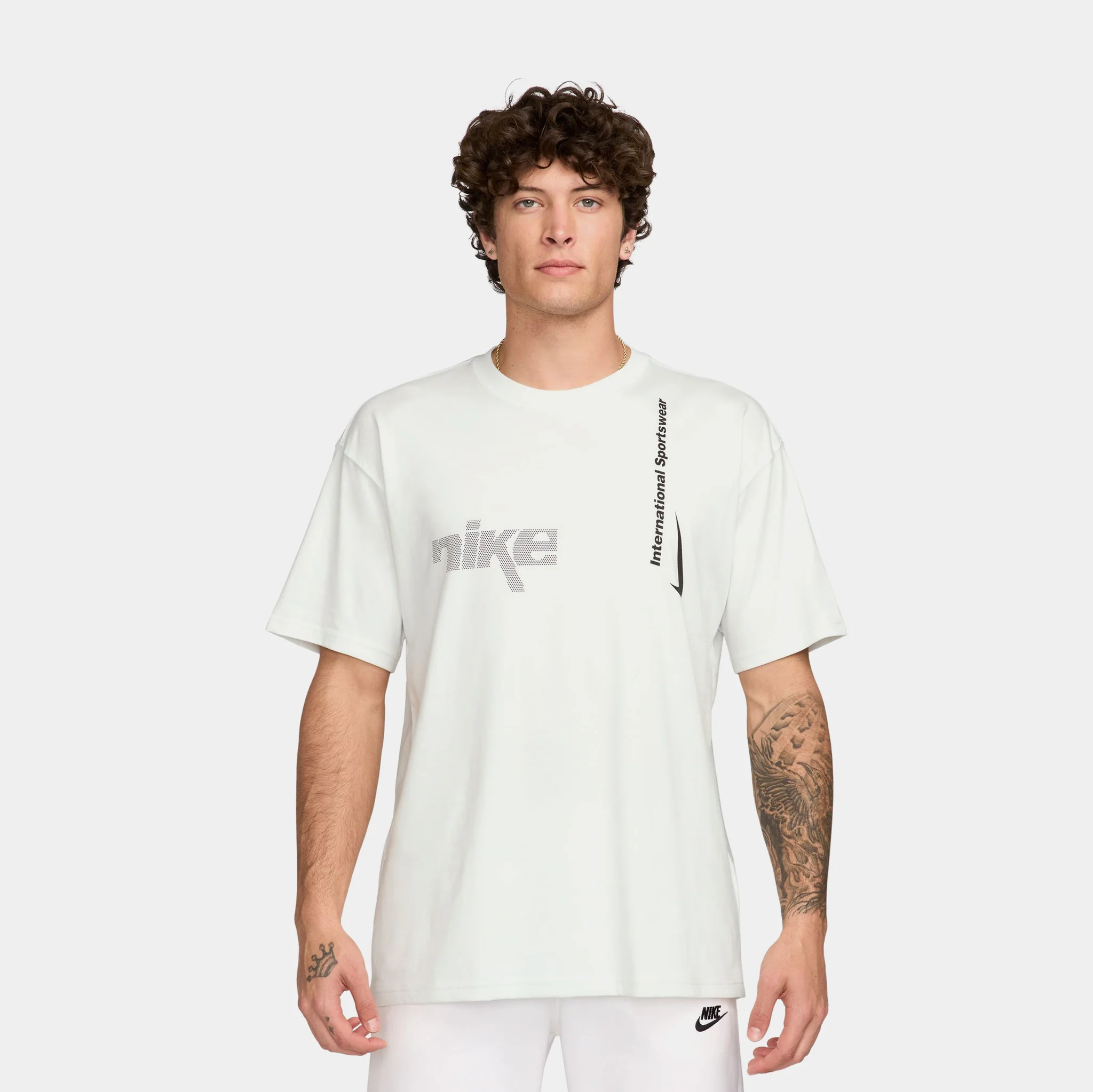 Nike მამაკაცის მაისური