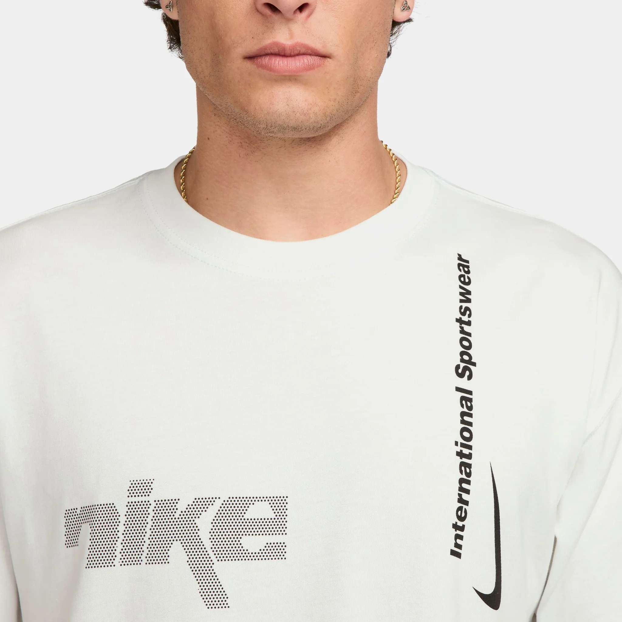 Nike მამაკაცის მაისური
