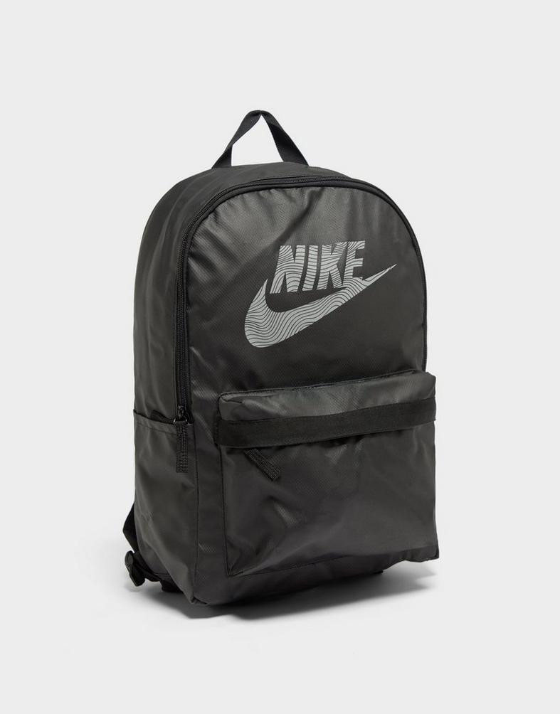 Nike ჩანთა