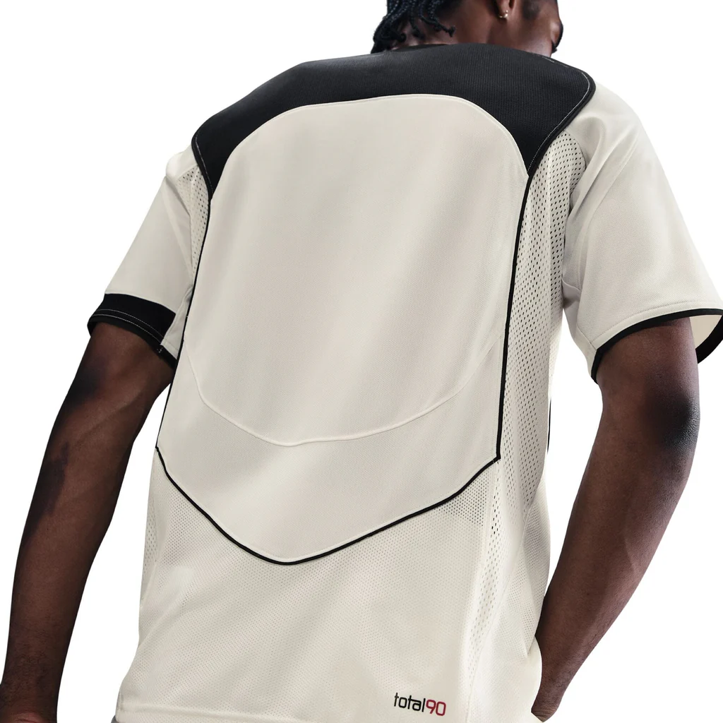 Nike მამაკაცის მაისური