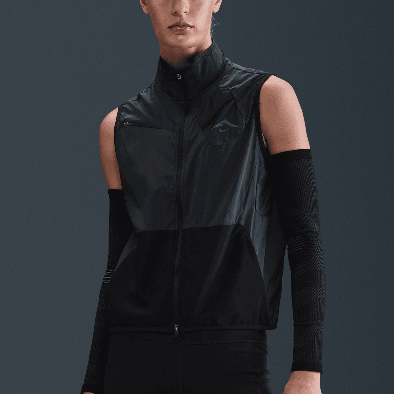 Nike ქალის ქურთუკი