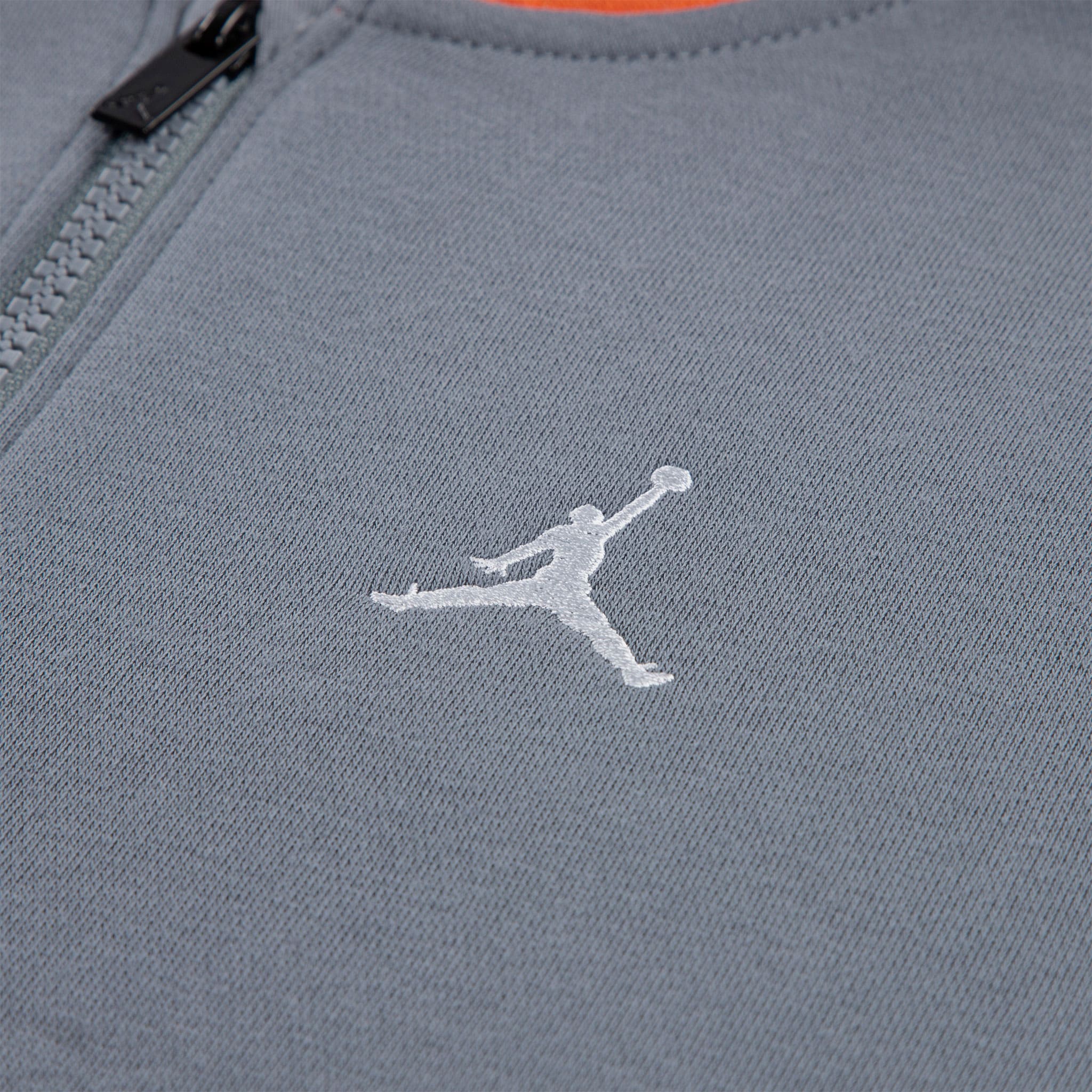 Nike ბავშვის ჯემპრი