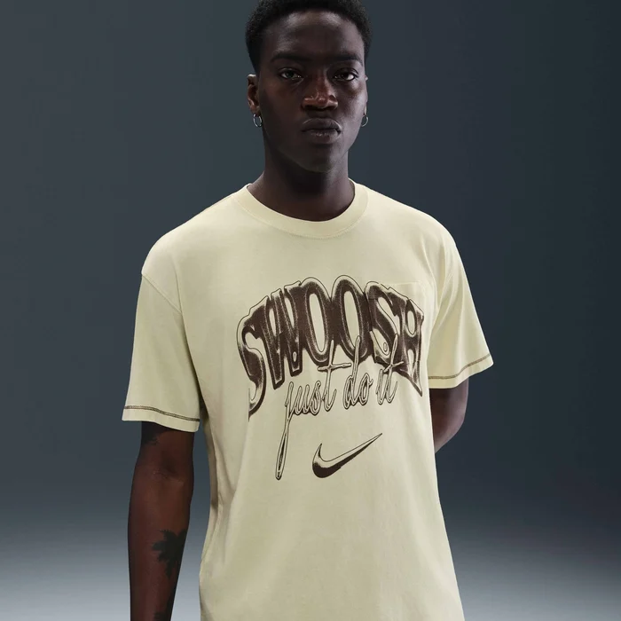 Nike მამაკაცის მაისური