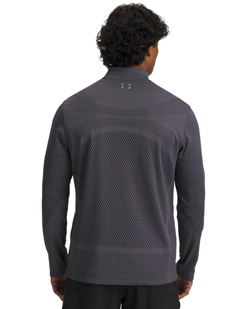 Under Armour მამაკაცის ჯემპრი